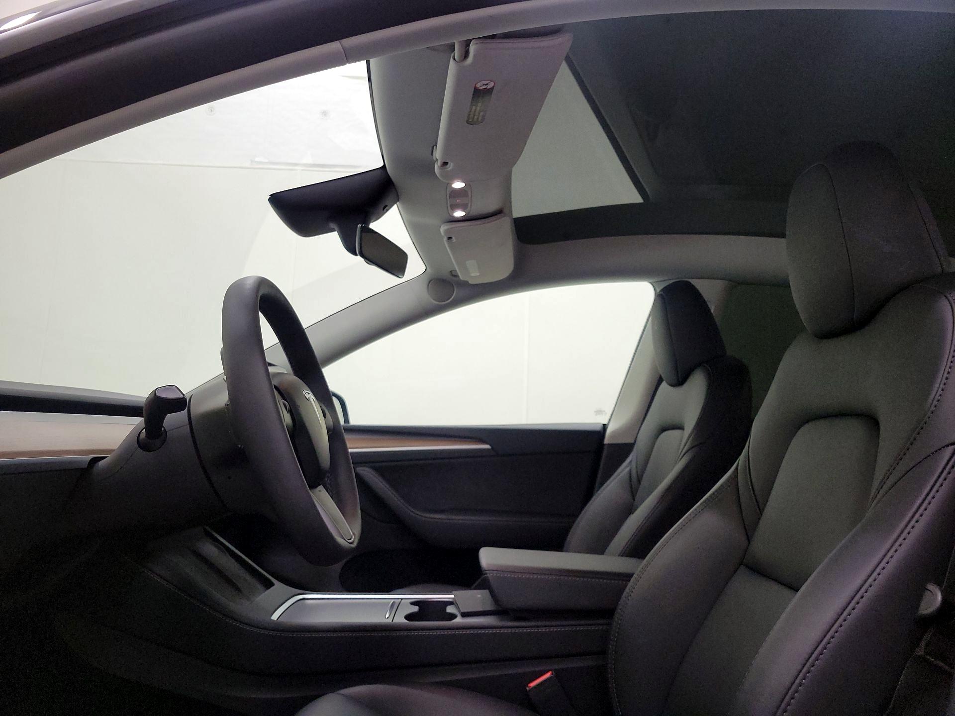 Thumbnail: 2024 Tesla Model Y - 18