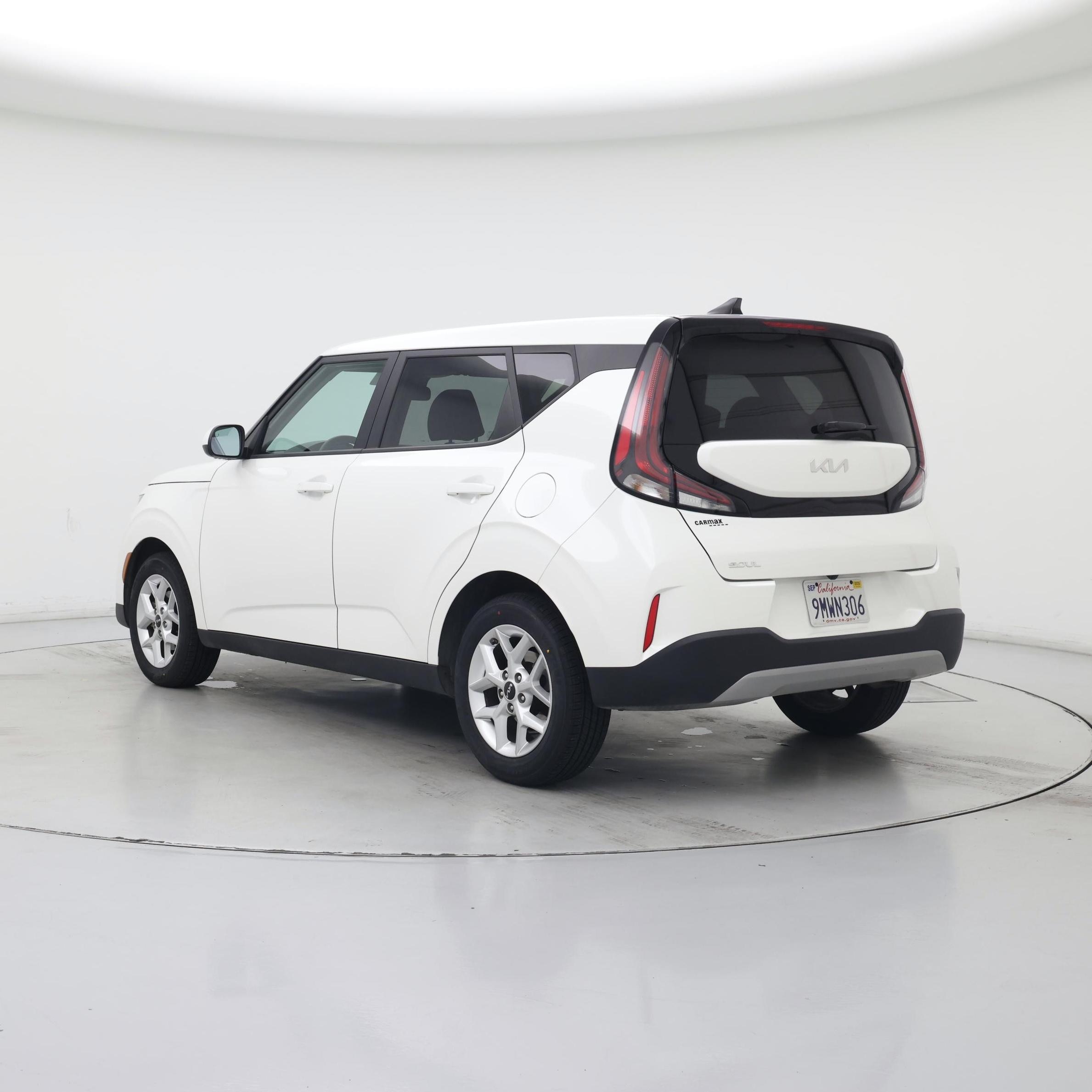 Thumbnail: 2023 Kia Soul - 2