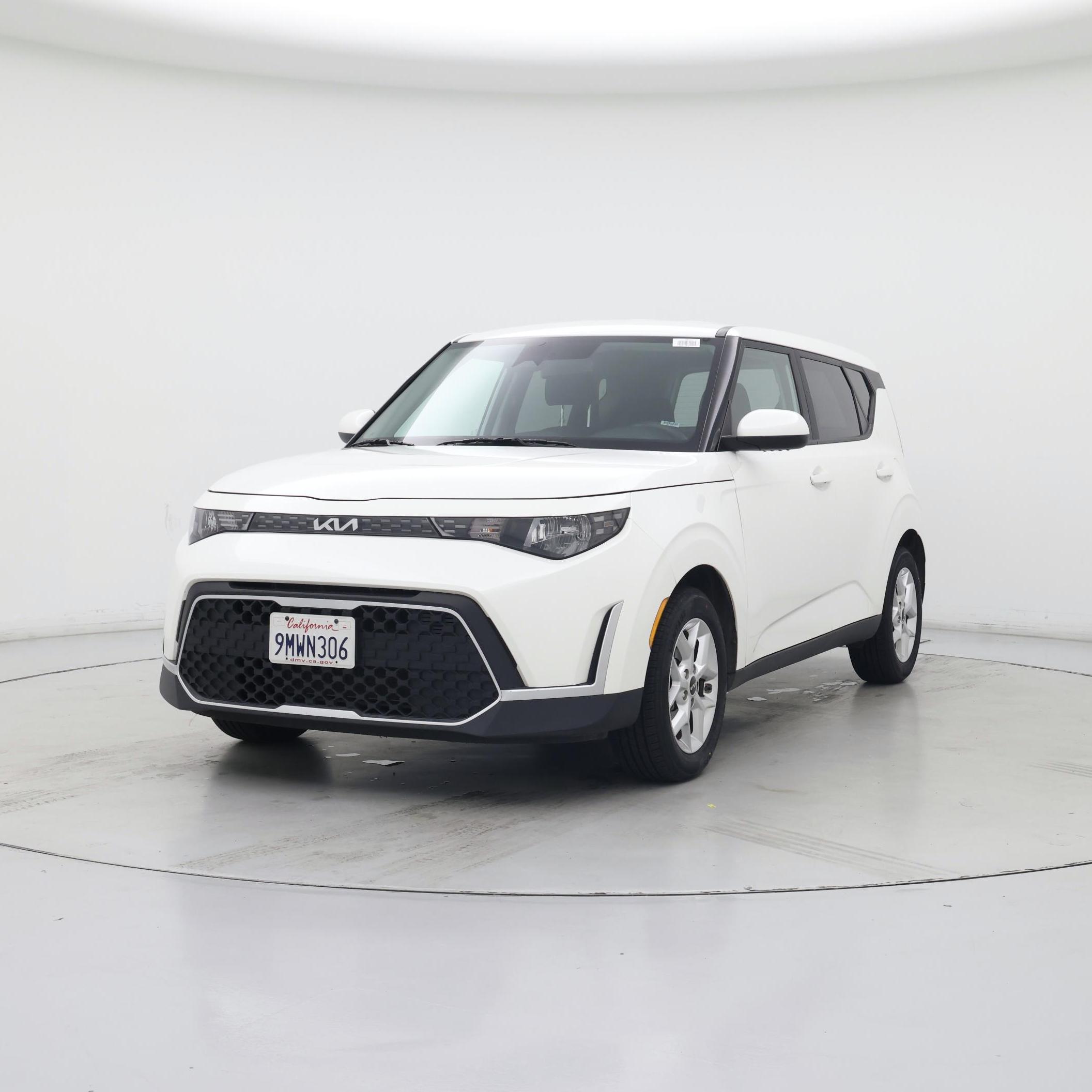 Thumbnail: 2023 Kia Soul - 4