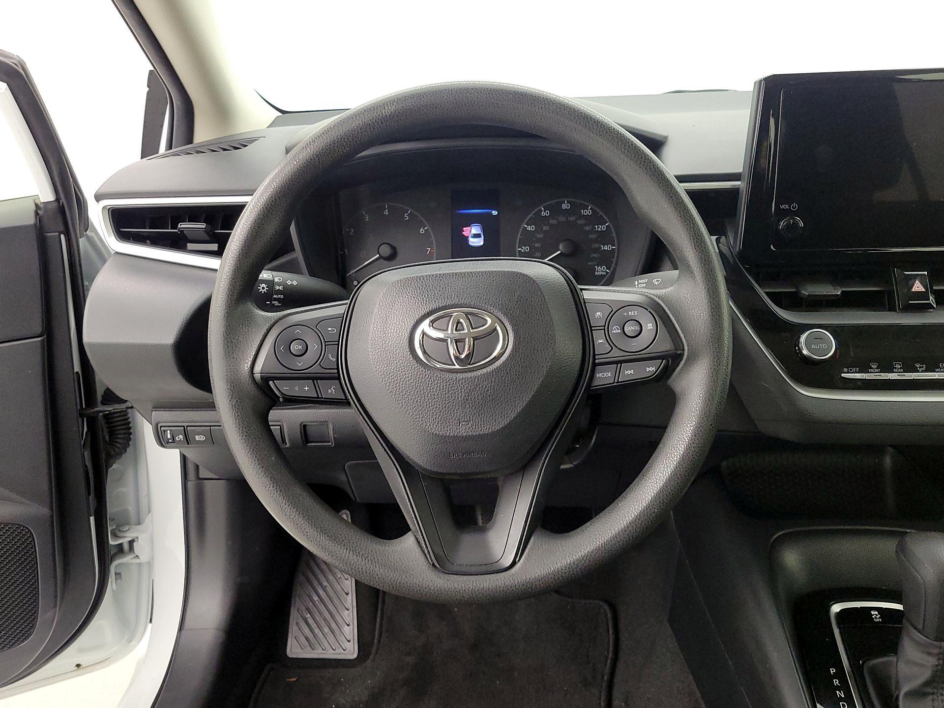 Thumbnail: 2023 Toyota Corolla - 10