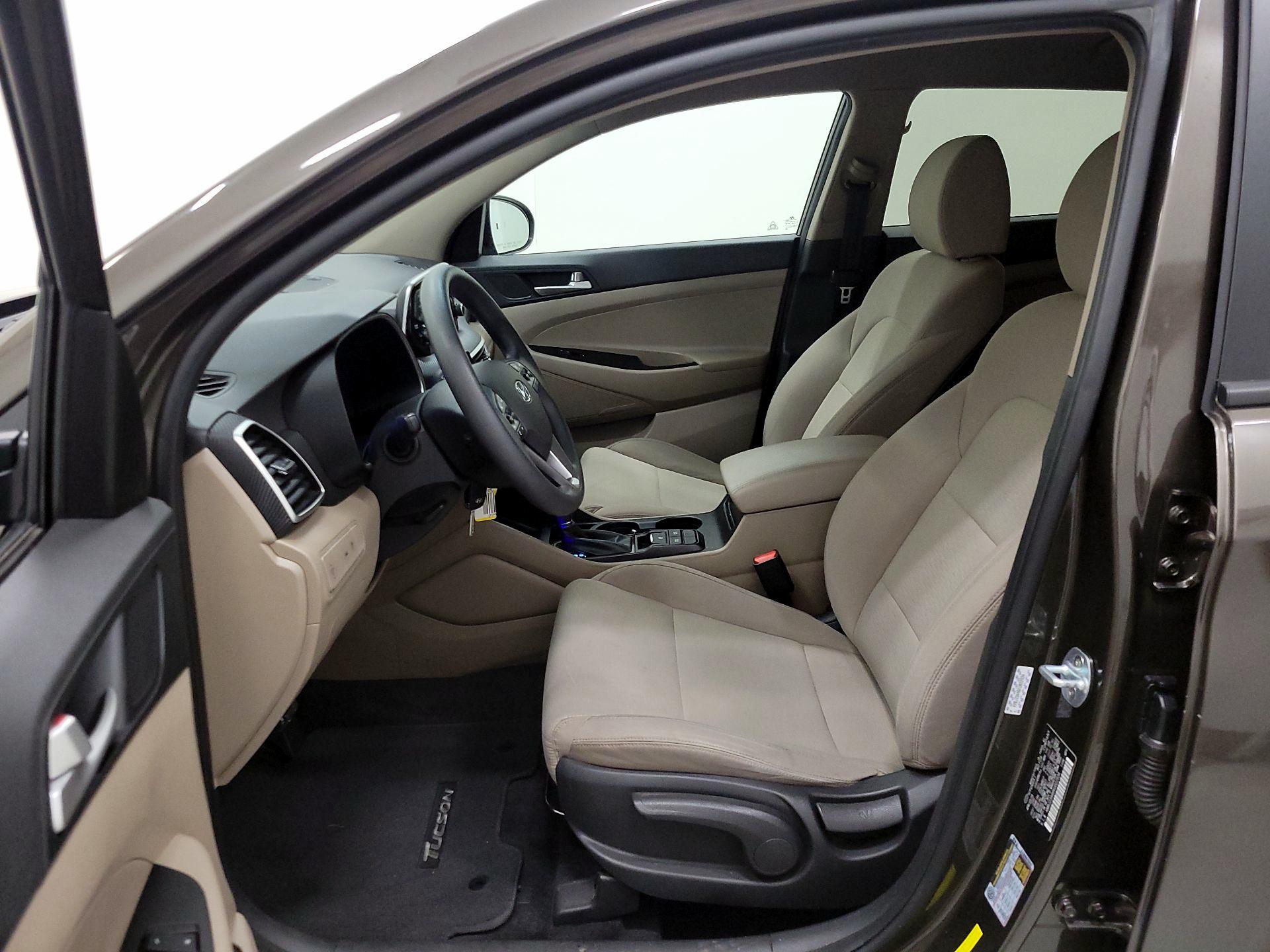 Thumbnail: 2019 Hyundai Tucson - 11