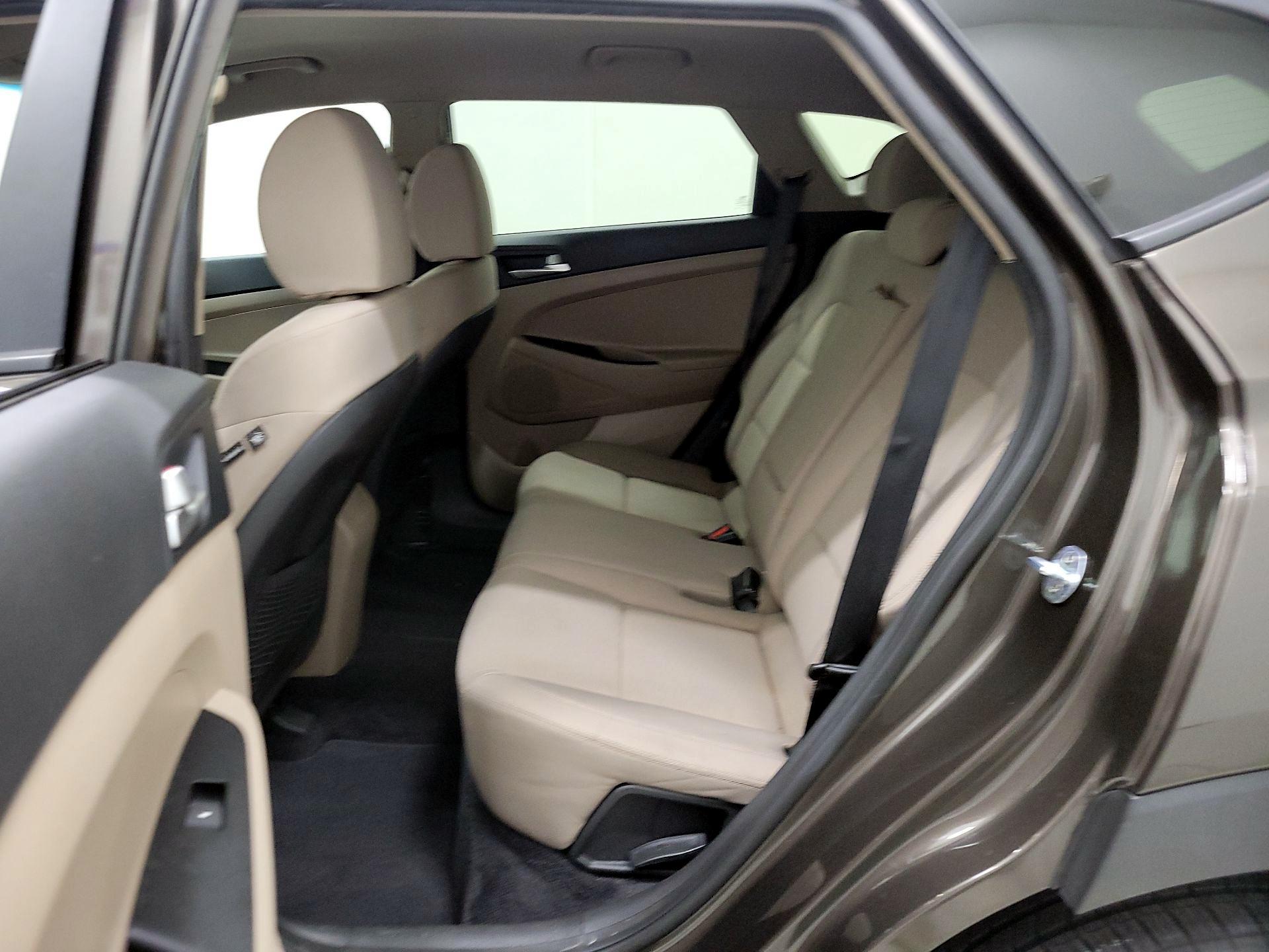 Thumbnail: 2019 Hyundai Tucson - 19