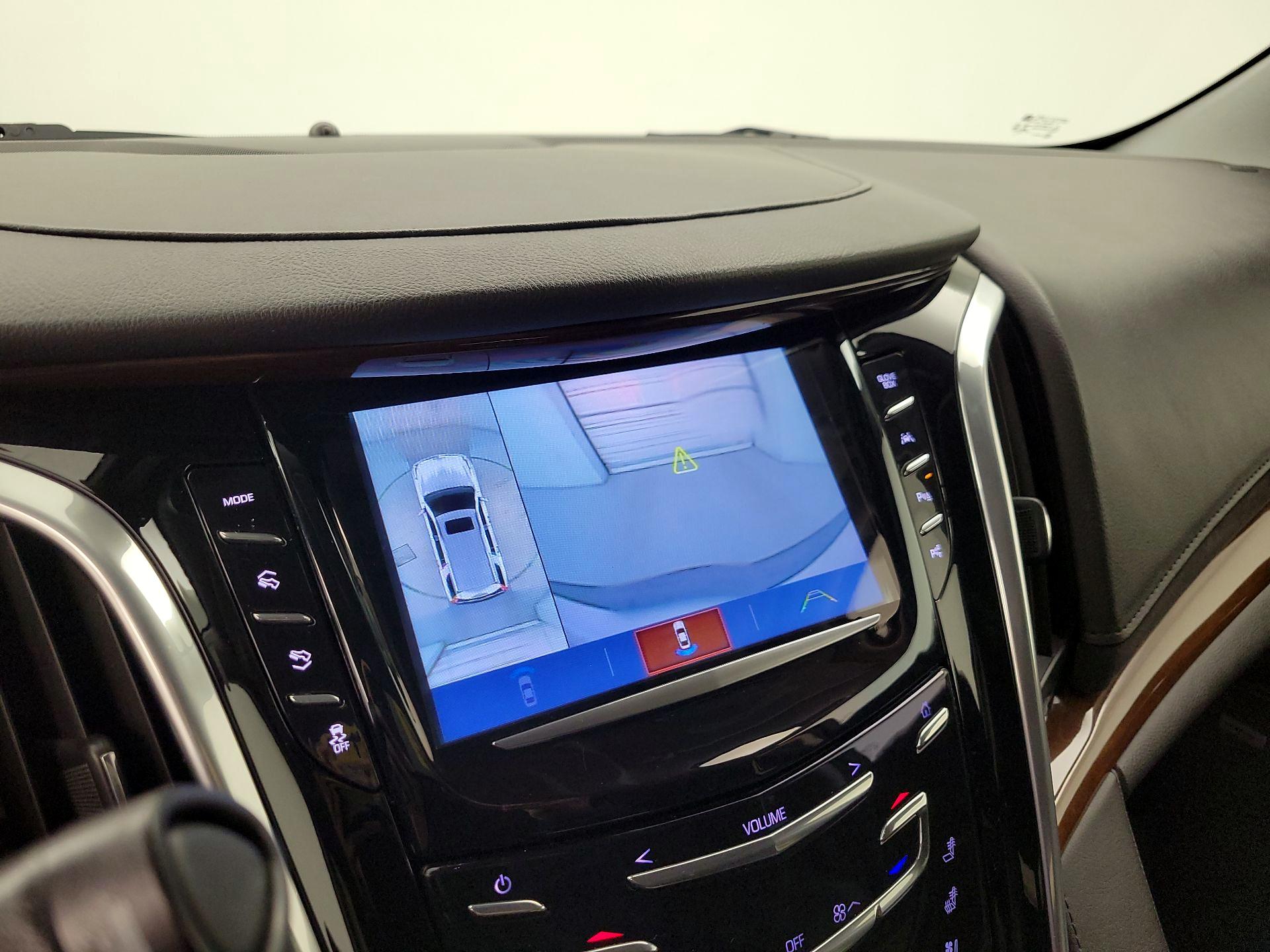 Thumbnail: 2020 Cadillac Escalade - 15