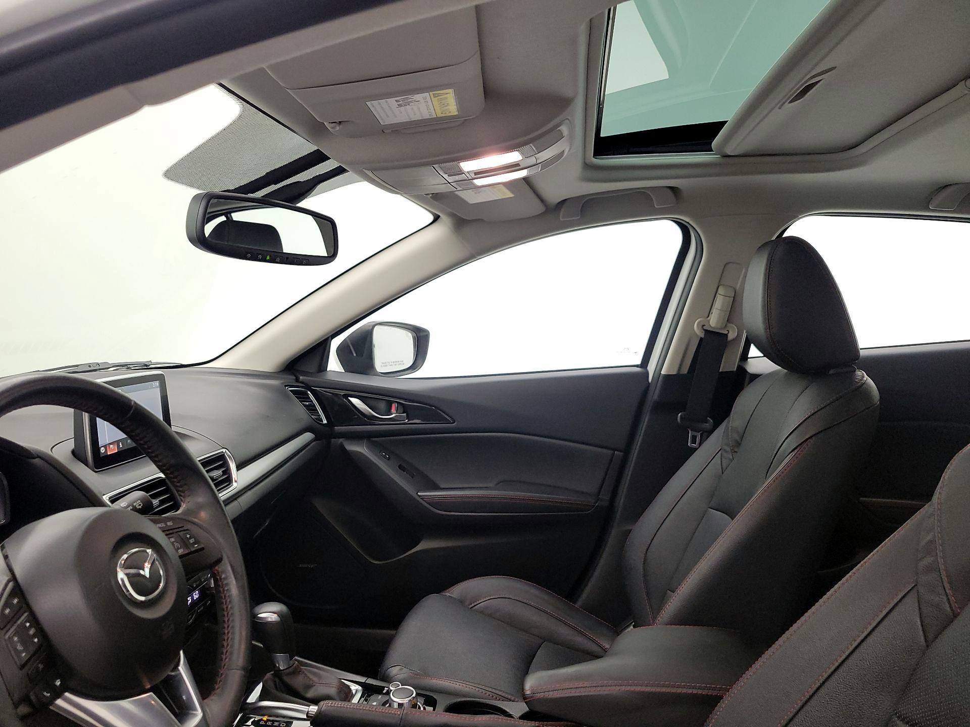 Thumbnail: 2015 Mazda Mazda3 - 19