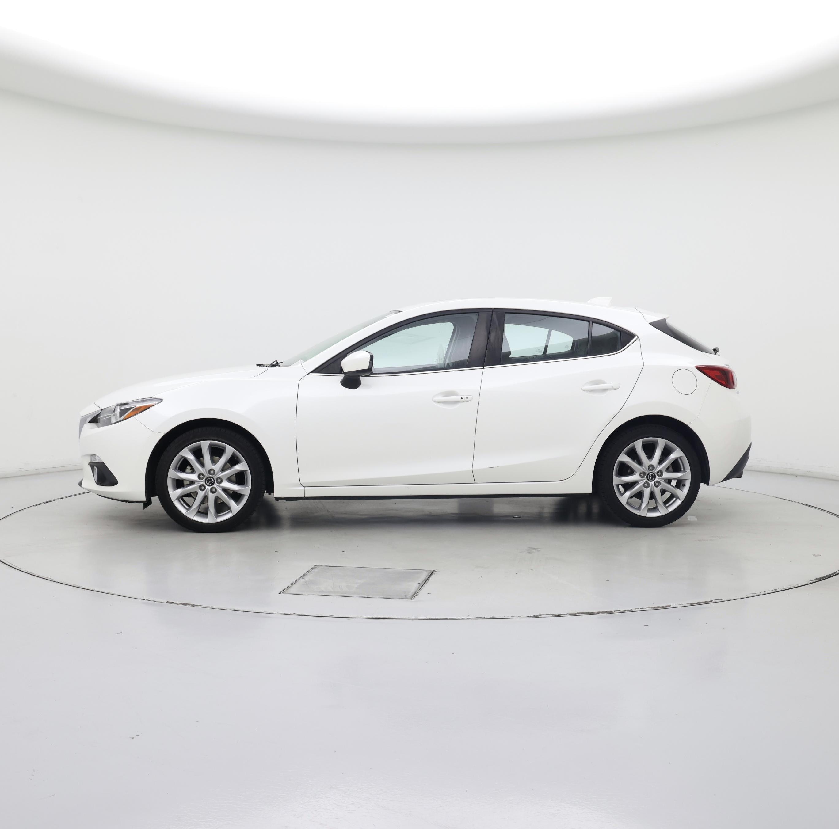 Thumbnail: 2015 Mazda Mazda3 - 3