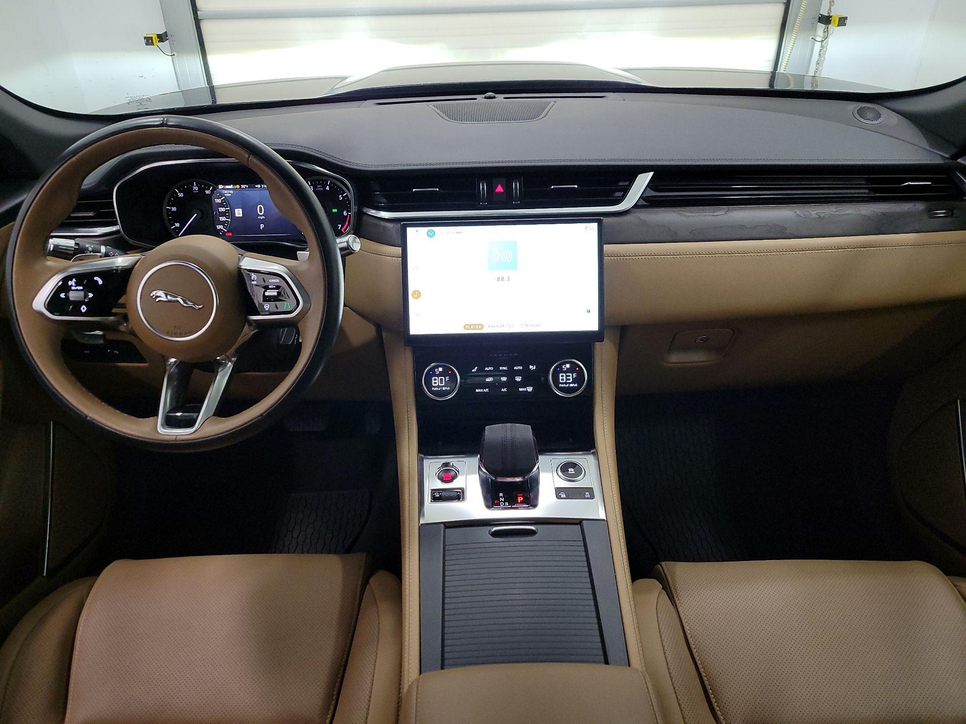 Thumbnail: 2022 Jaguar F-Pace - 9