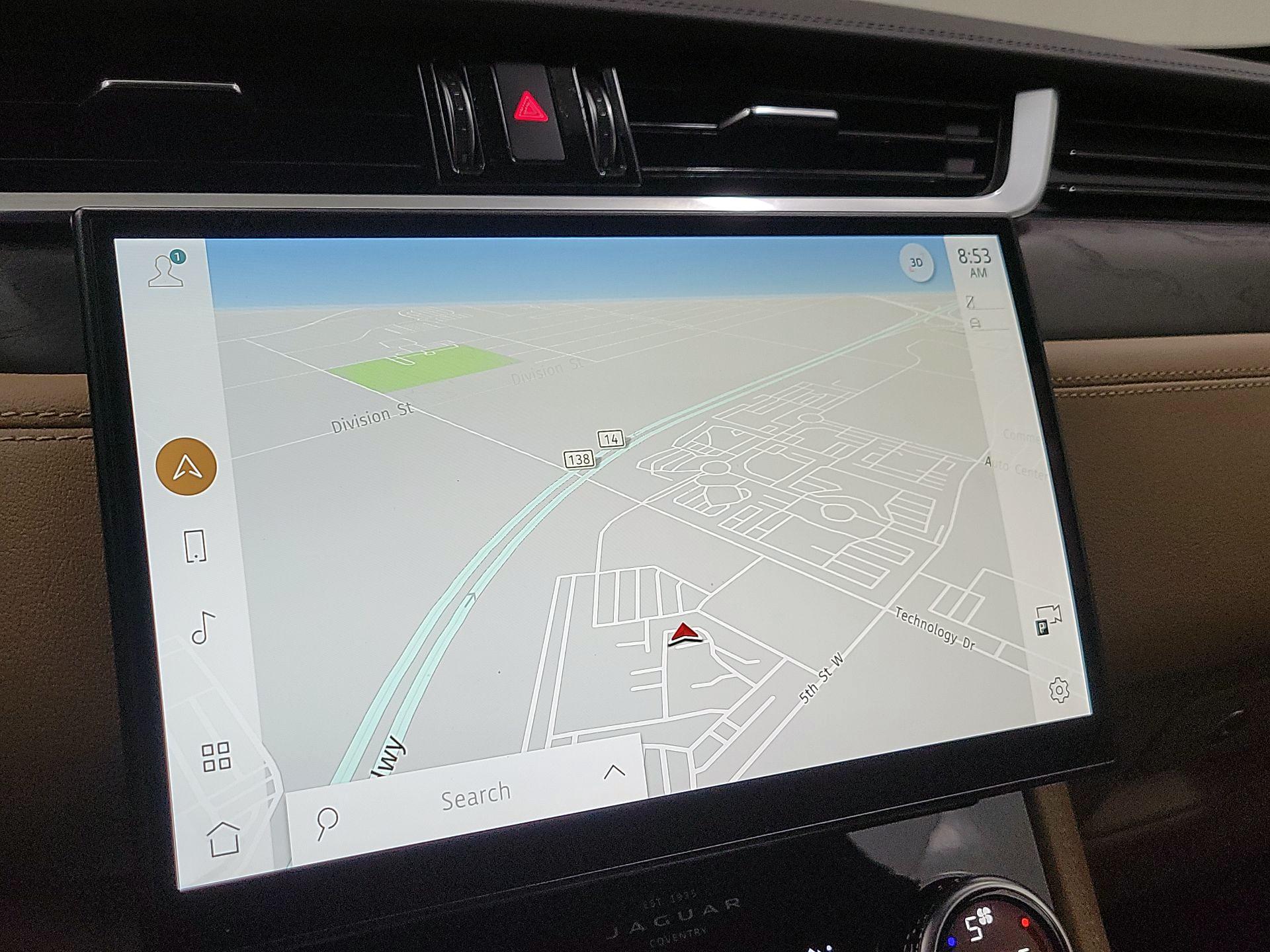 Thumbnail: 2022 Jaguar F-Pace - 14