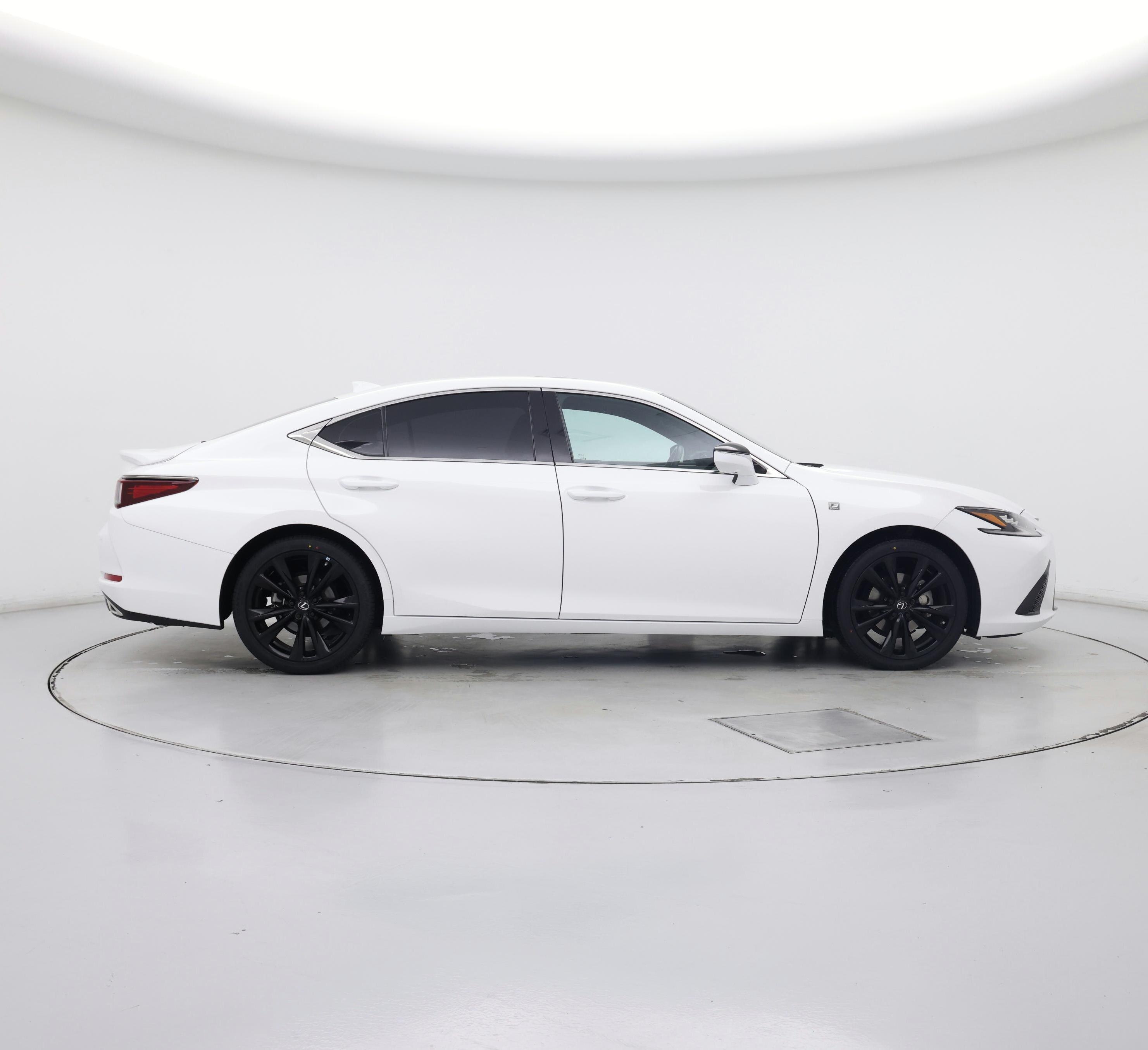 Thumbnail: 2023 Lexus ES - 7