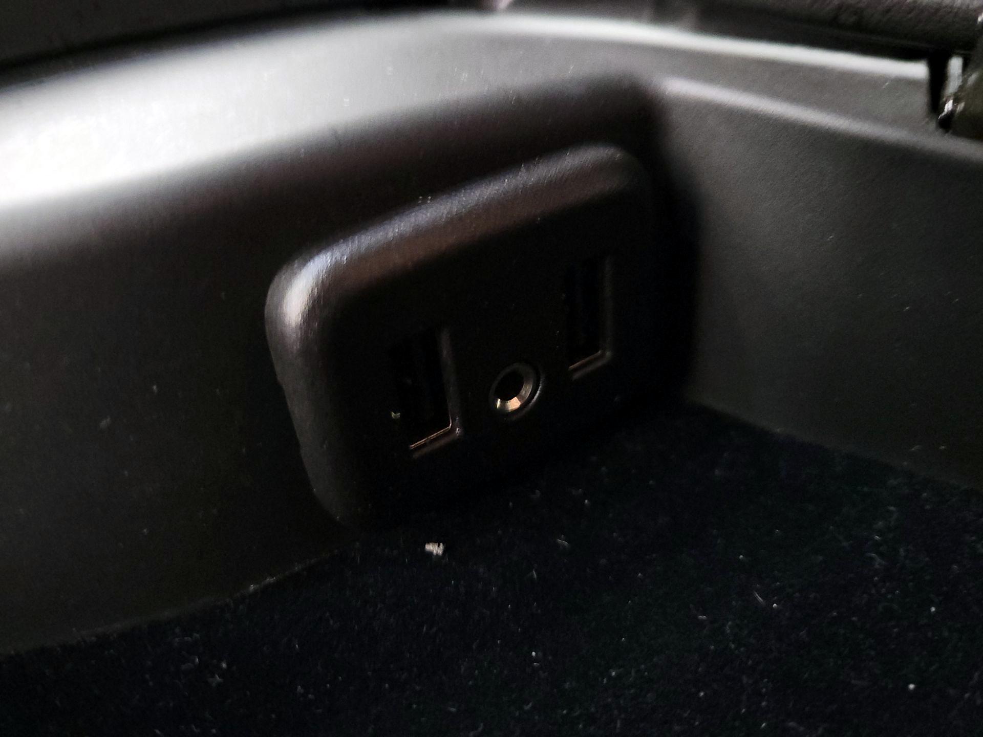 Thumbnail: 2019 Chevrolet Corvette - 18