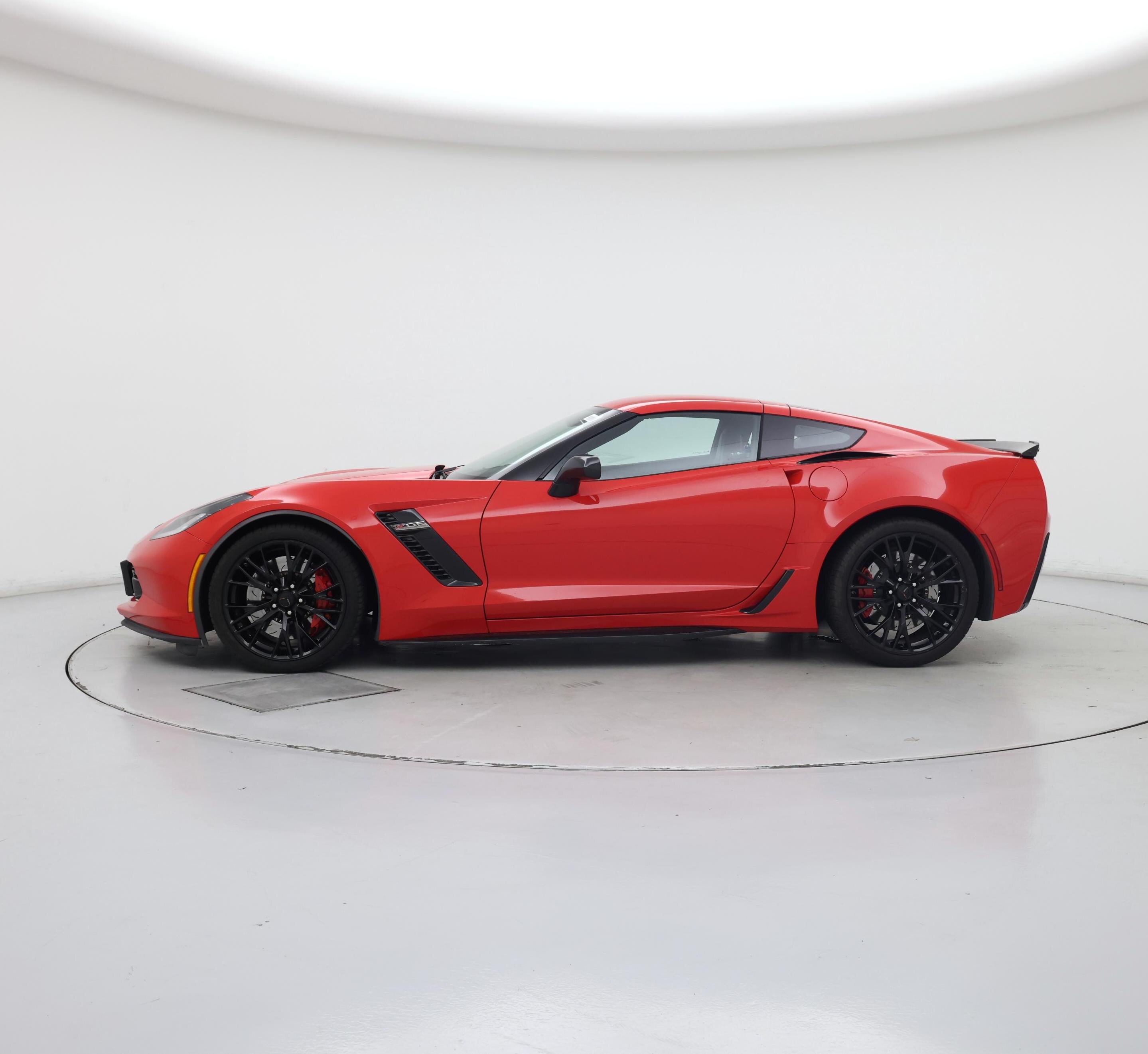 Thumbnail: 2019 Chevrolet Corvette - 3