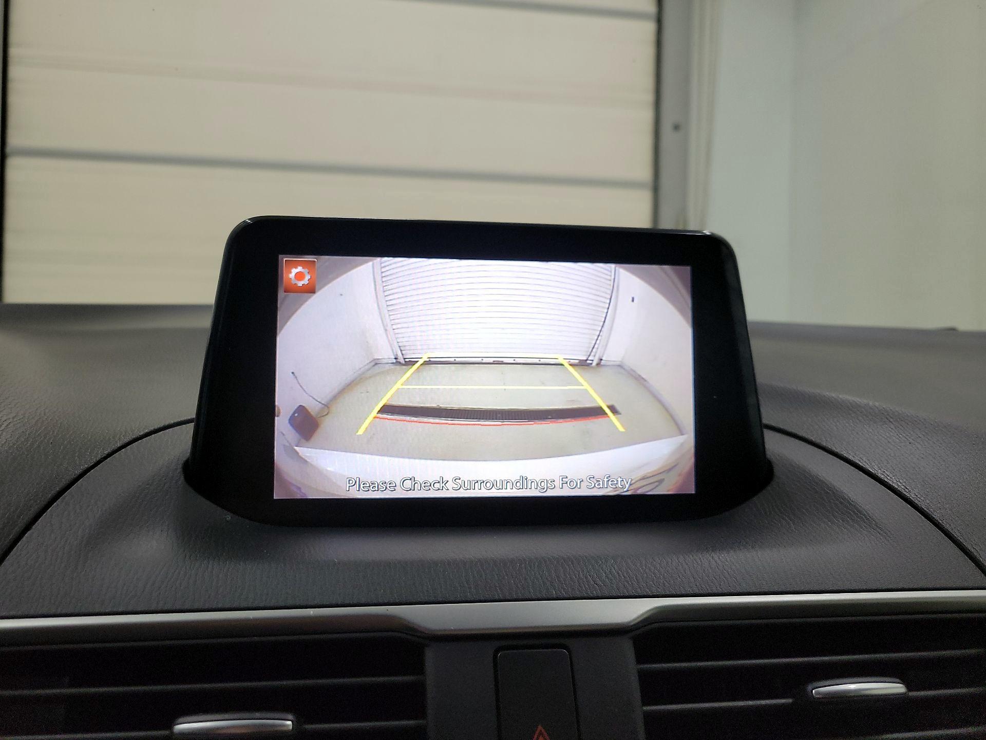 Thumbnail: 2018 Mazda Mazda3 - 14