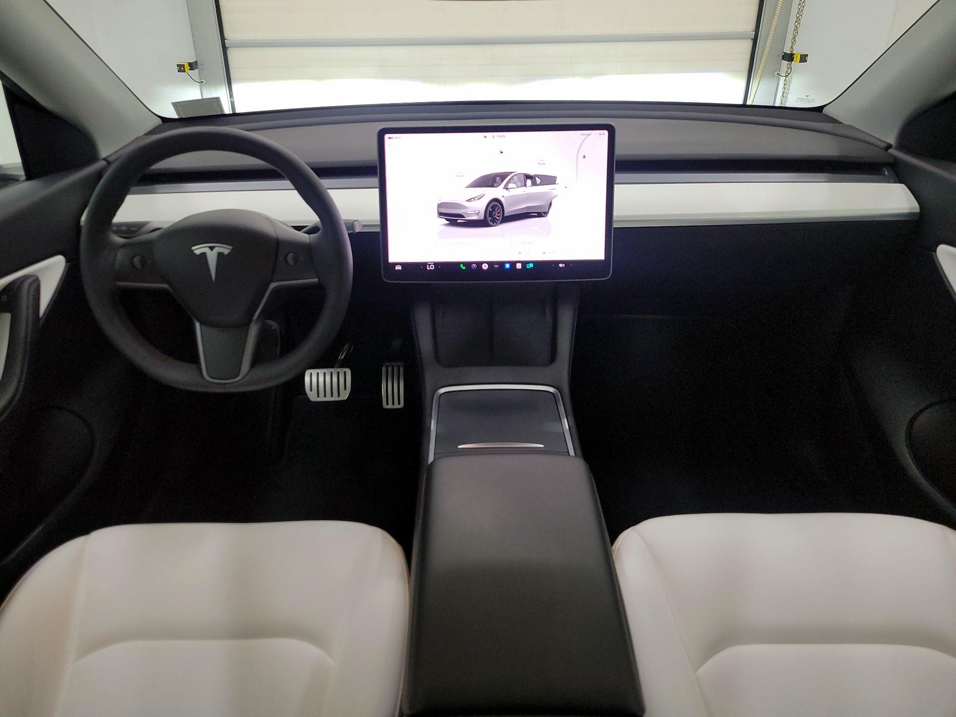 Thumbnail: 2022 Tesla Model Y - 9