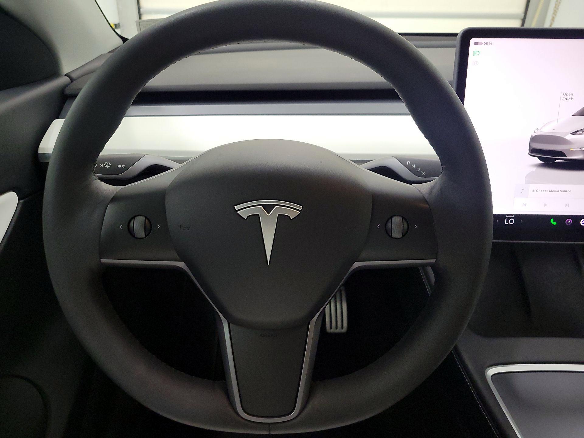 Thumbnail: 2022 Tesla Model Y - 10