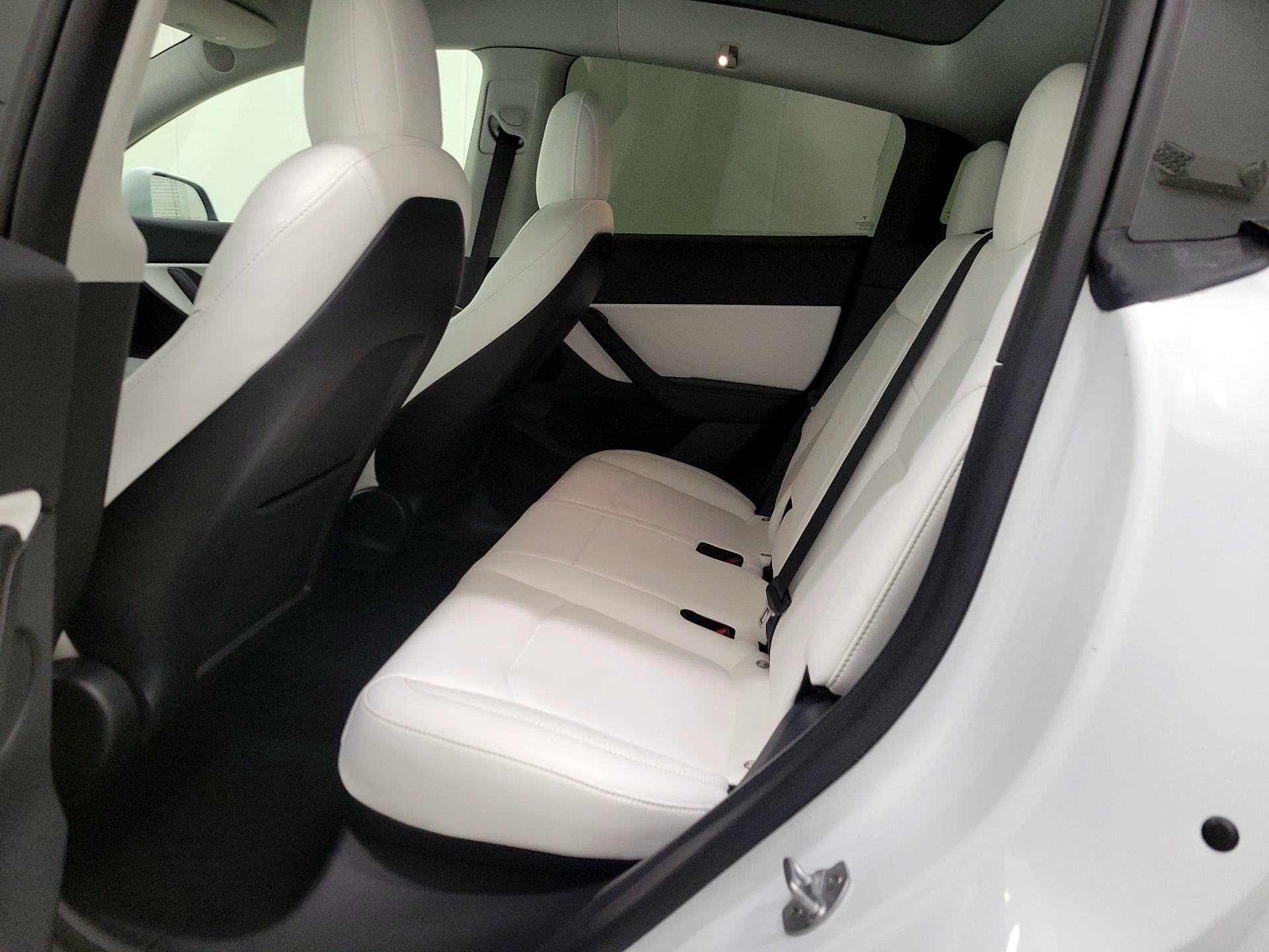 Thumbnail: 2022 Tesla Model Y - 20