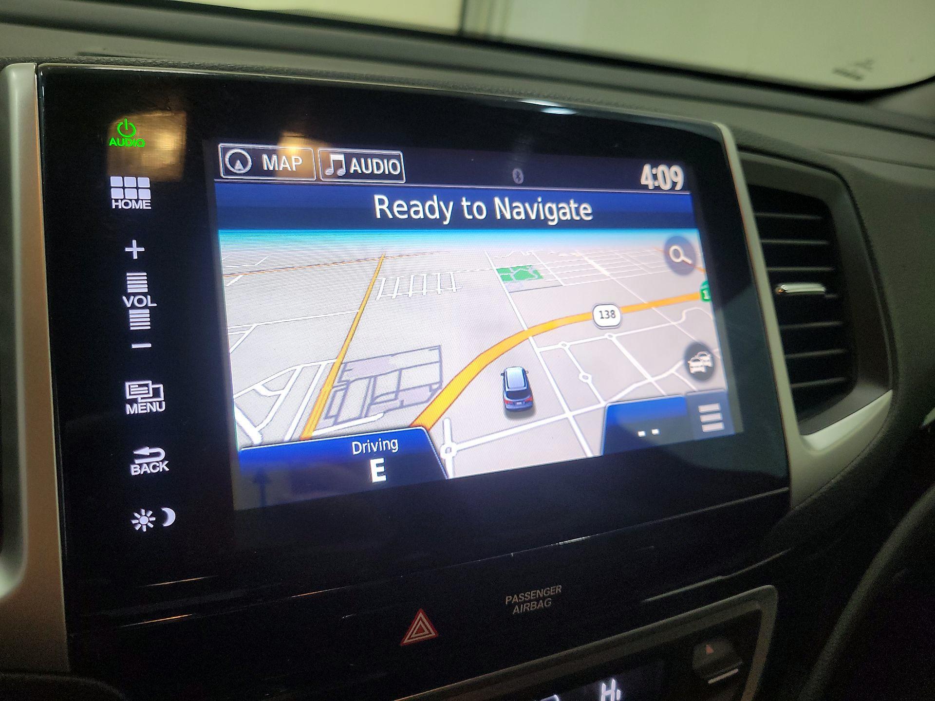 Thumbnail: 2016 Honda Pilot - 14