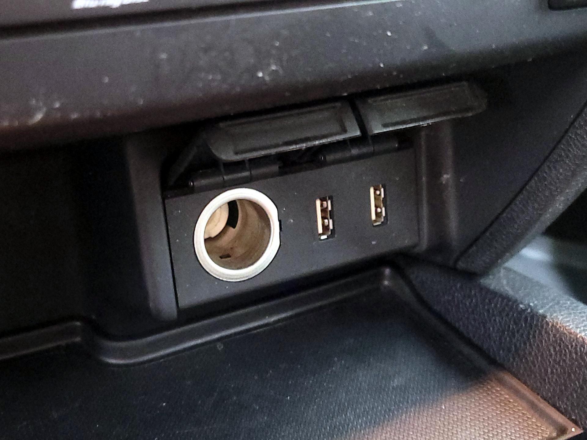 Thumbnail: 2016 Honda Pilot - 19