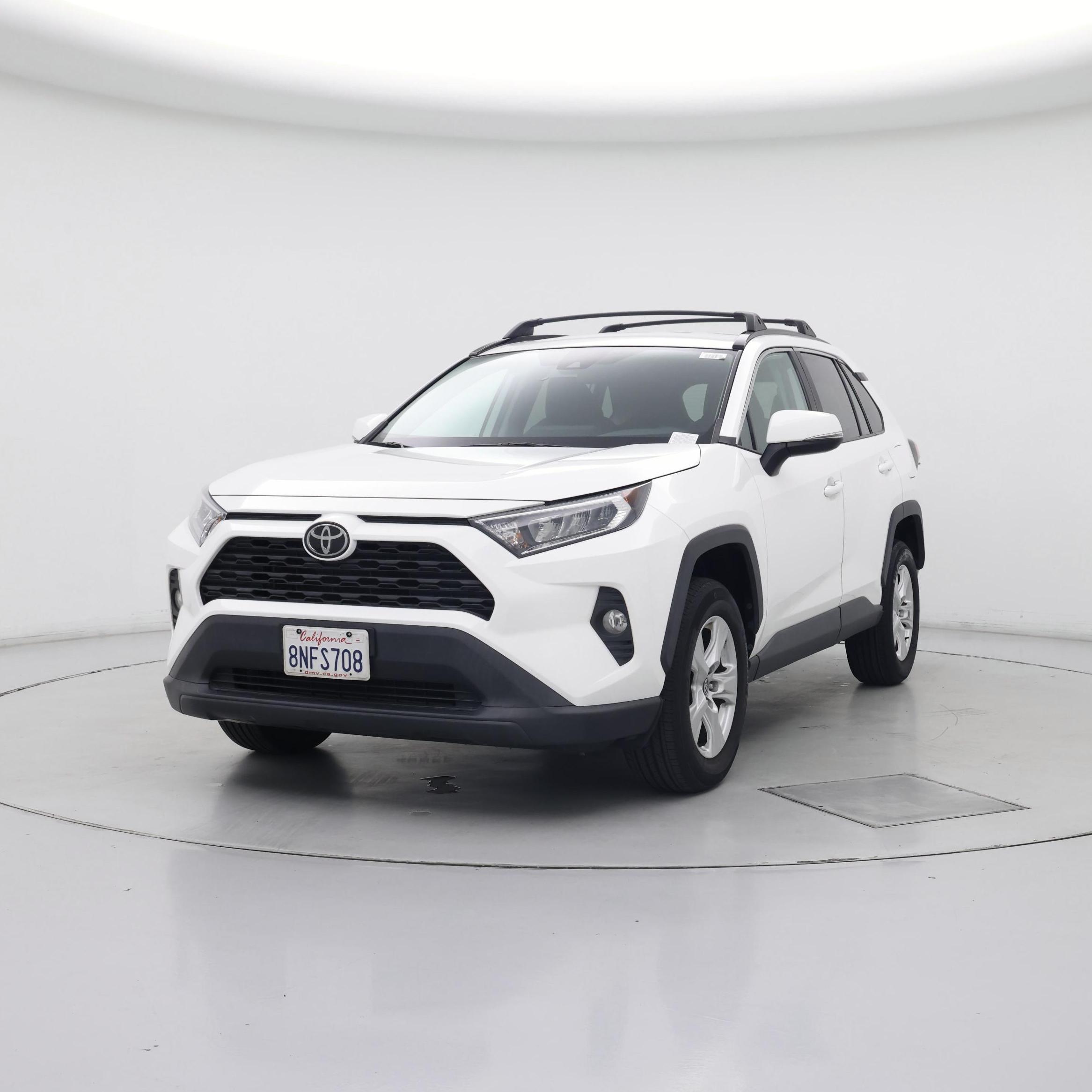 Thumbnail: 2020 Toyota RAV4 - 4