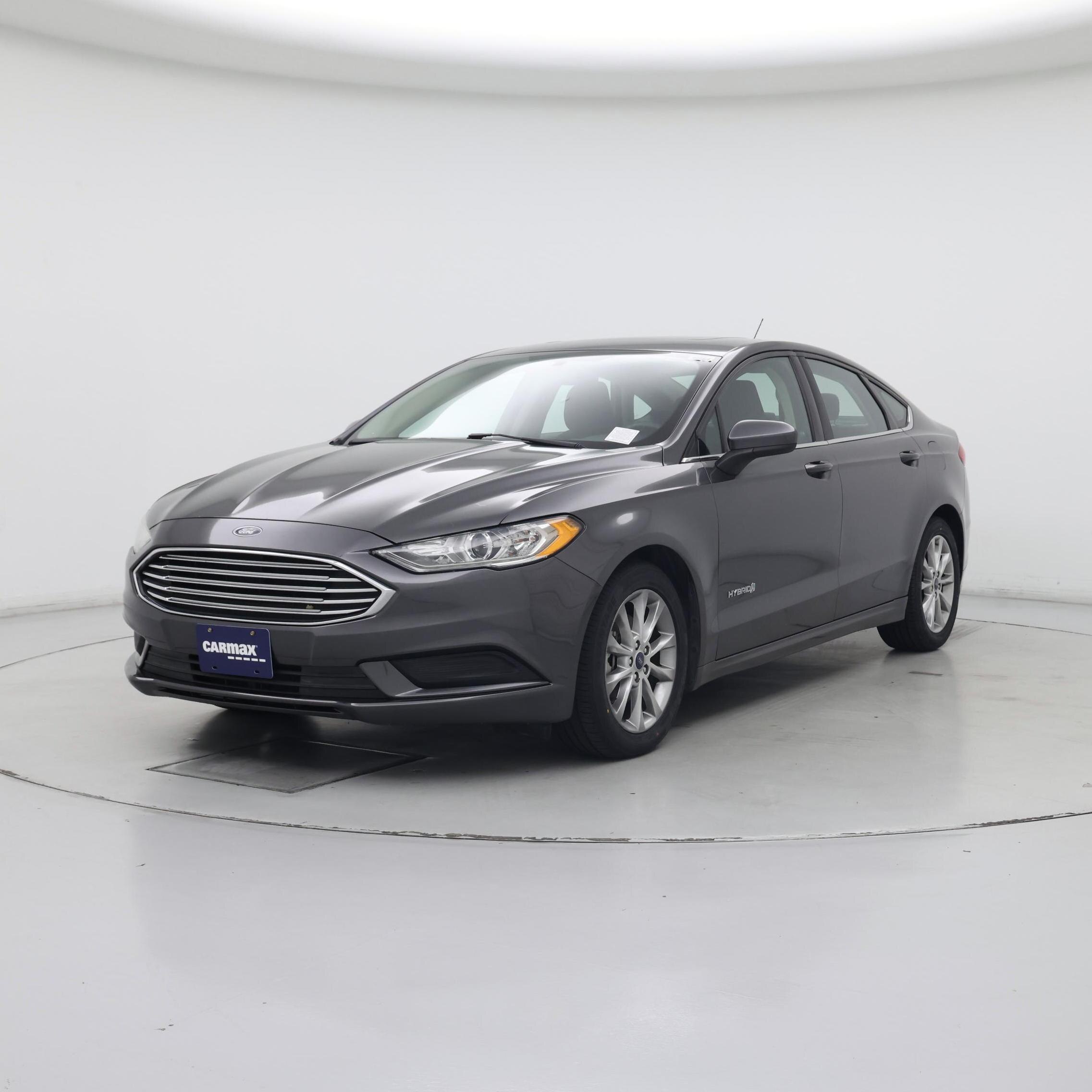 Thumbnail: 2017 Ford Fusion - 4