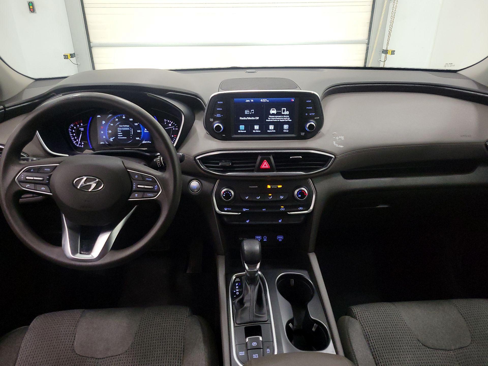 Thumbnail: 2020 Hyundai Santa Fe - 9