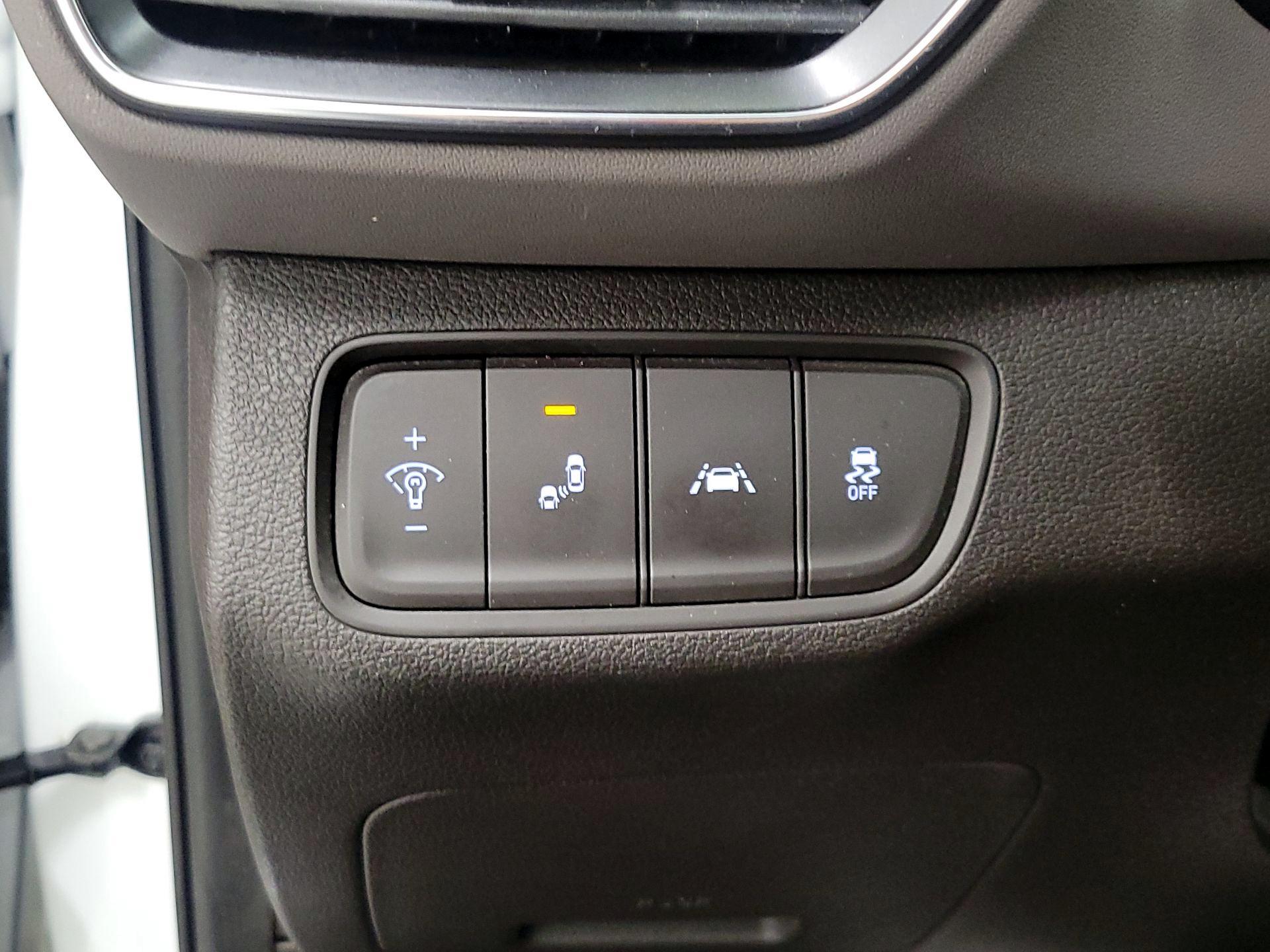 Thumbnail: 2020 Hyundai Santa Fe - 13