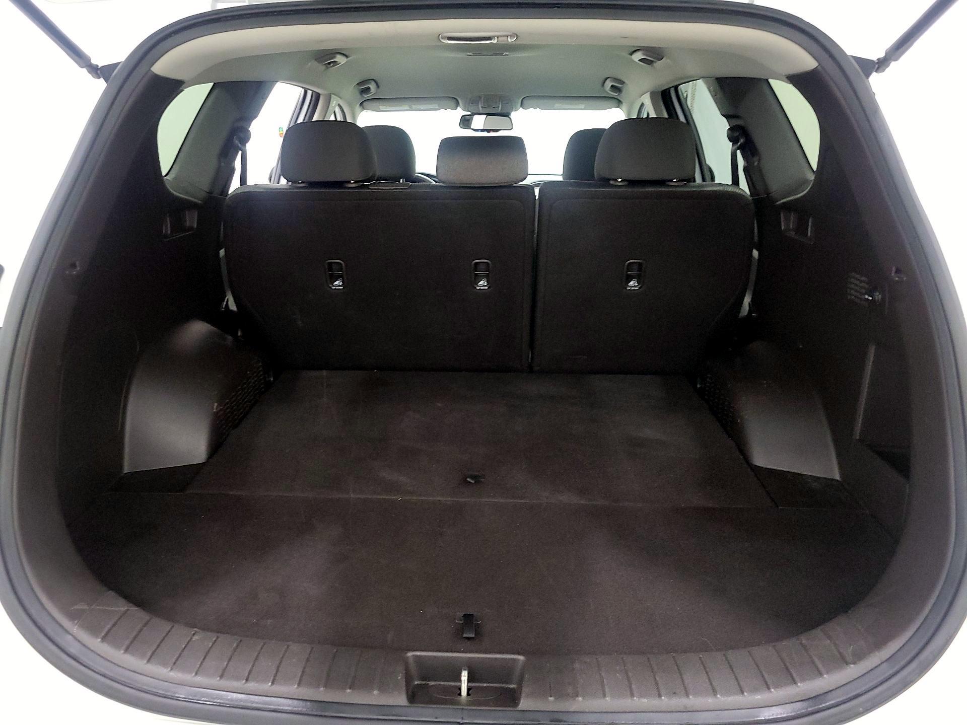 Thumbnail: 2020 Hyundai Santa Fe - 20