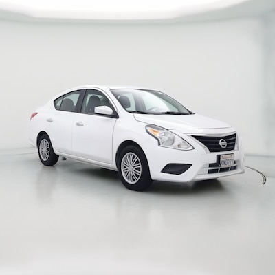 2015 Nissan Versa SV