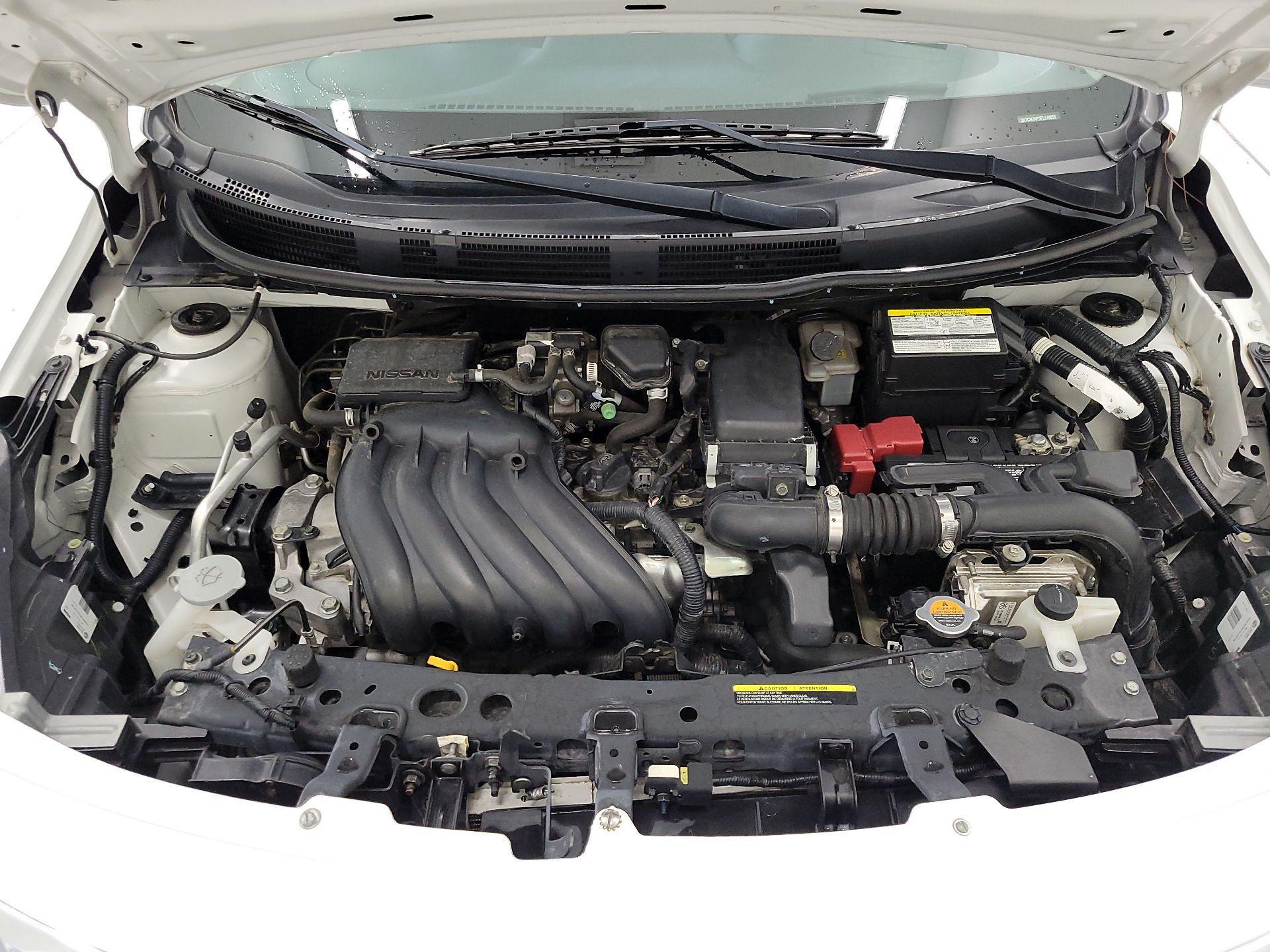 Thumbnail: 2015 Nissan Versa - 20