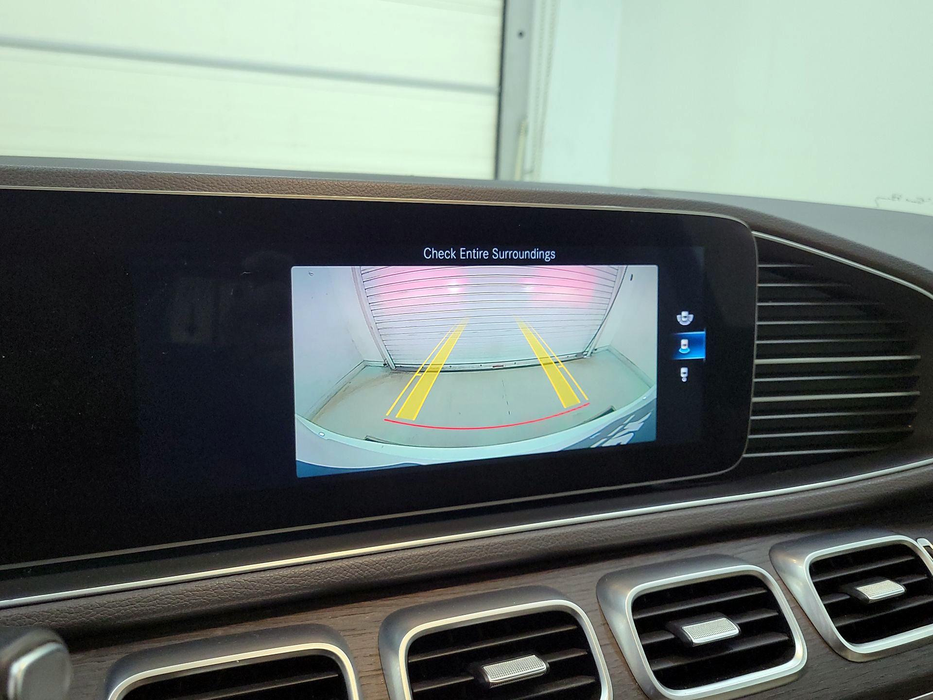 Thumbnail: 2020 Mercedes-Benz GLE - 15