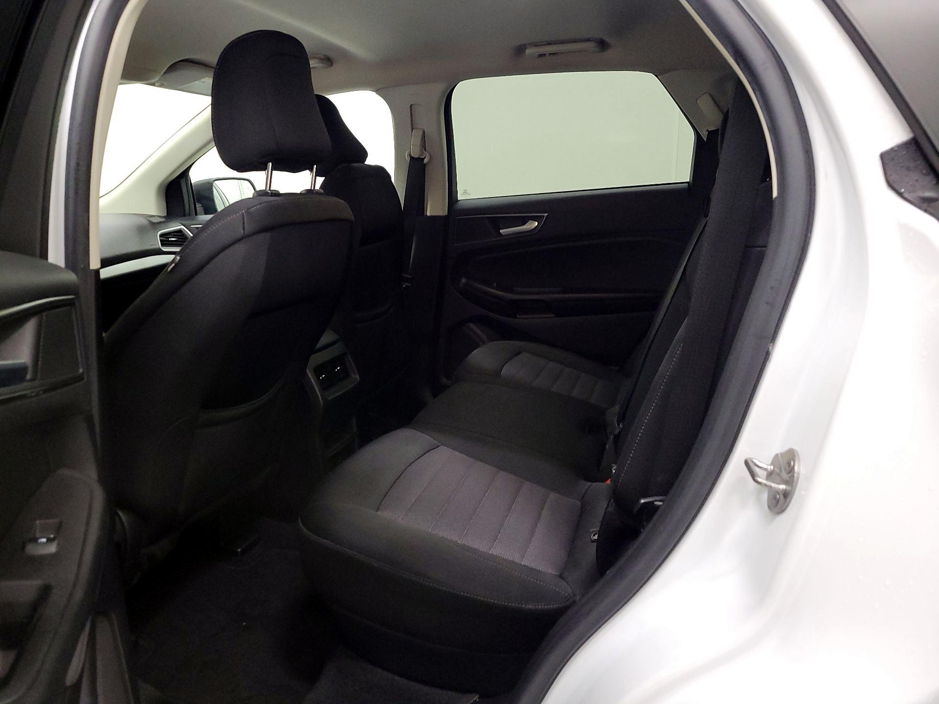 Thumbnail: 2021 Ford Edge - 19