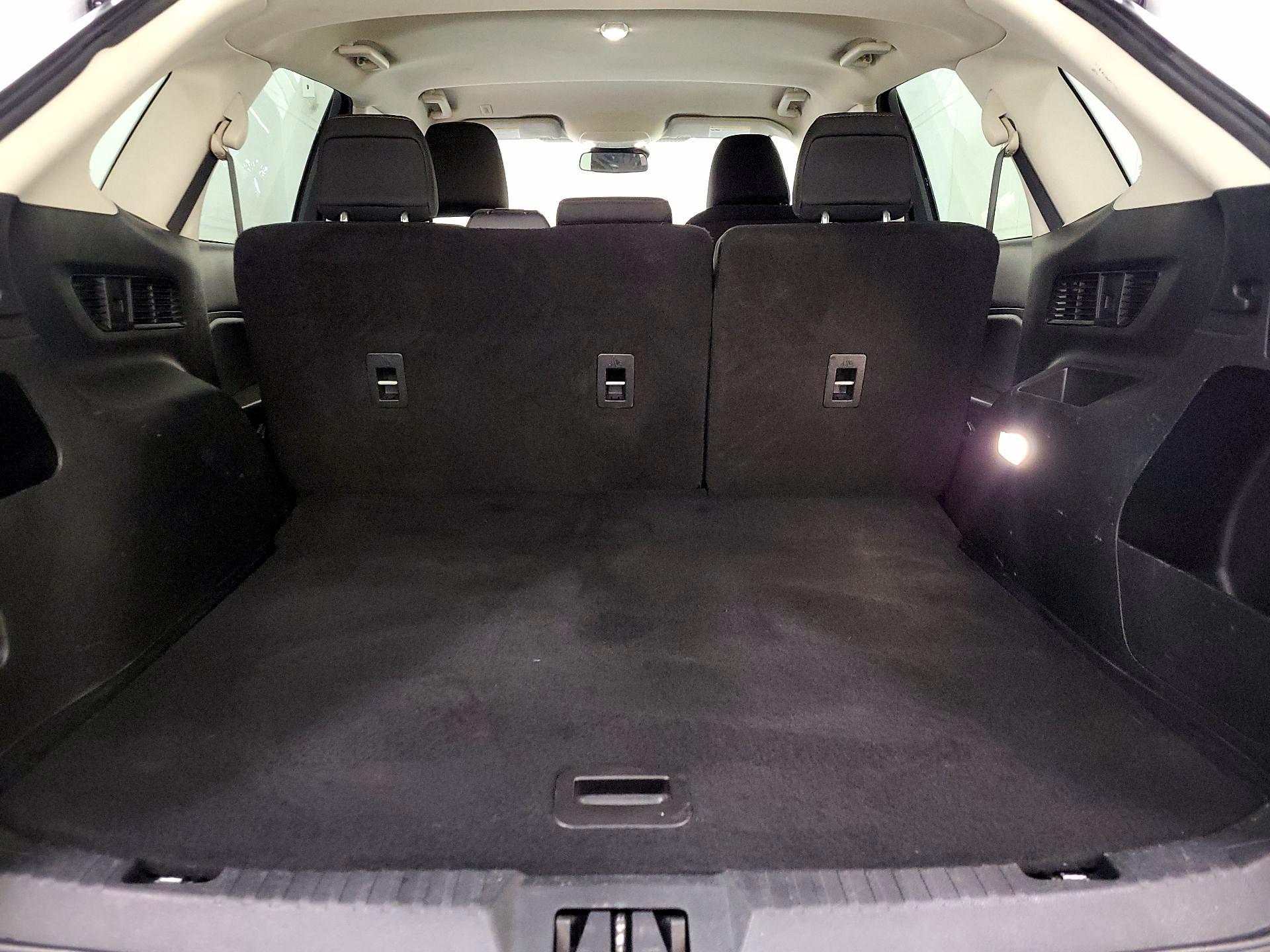 Thumbnail: 2021 Ford Edge - 20