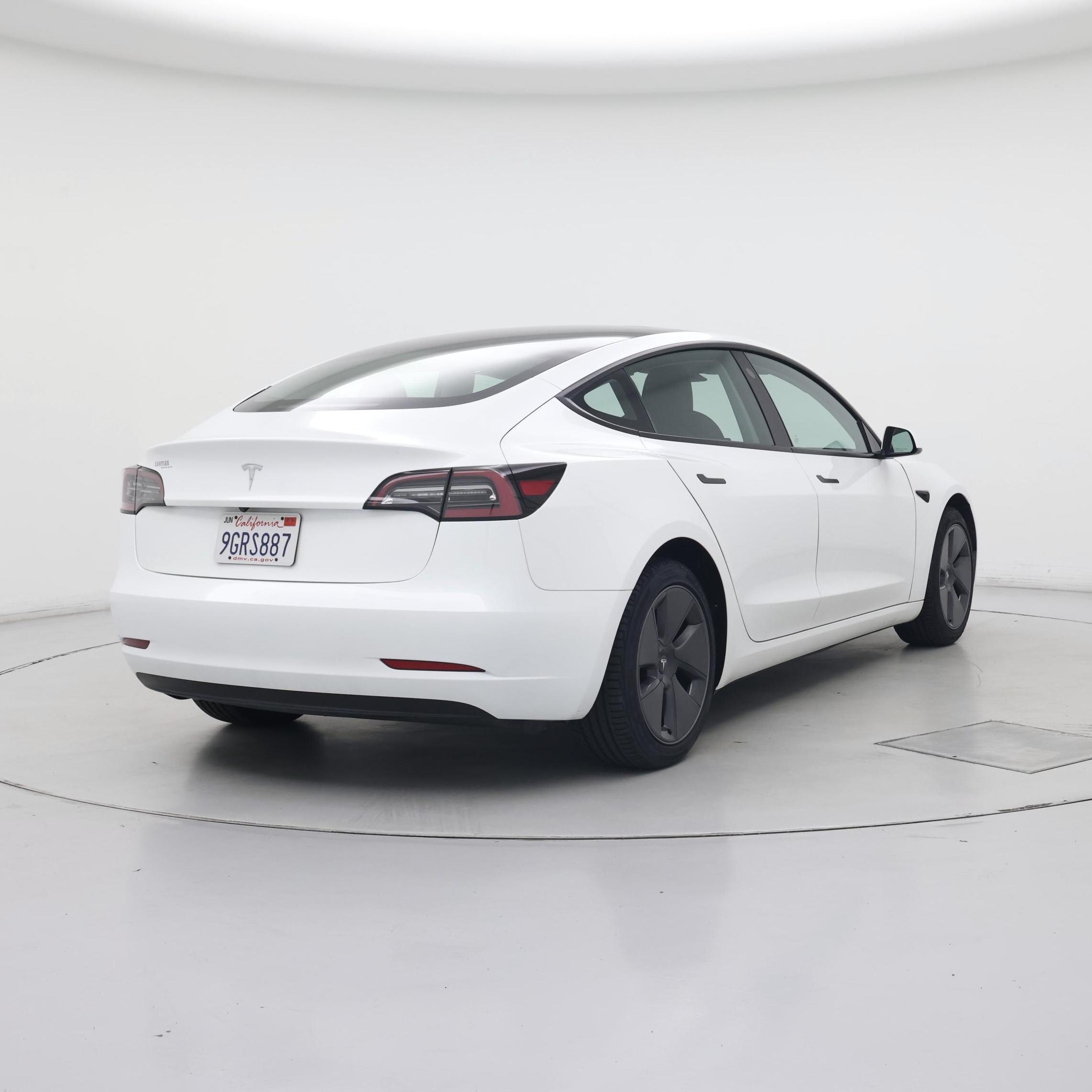 Thumbnail: 2023 Tesla Model 3 - 8