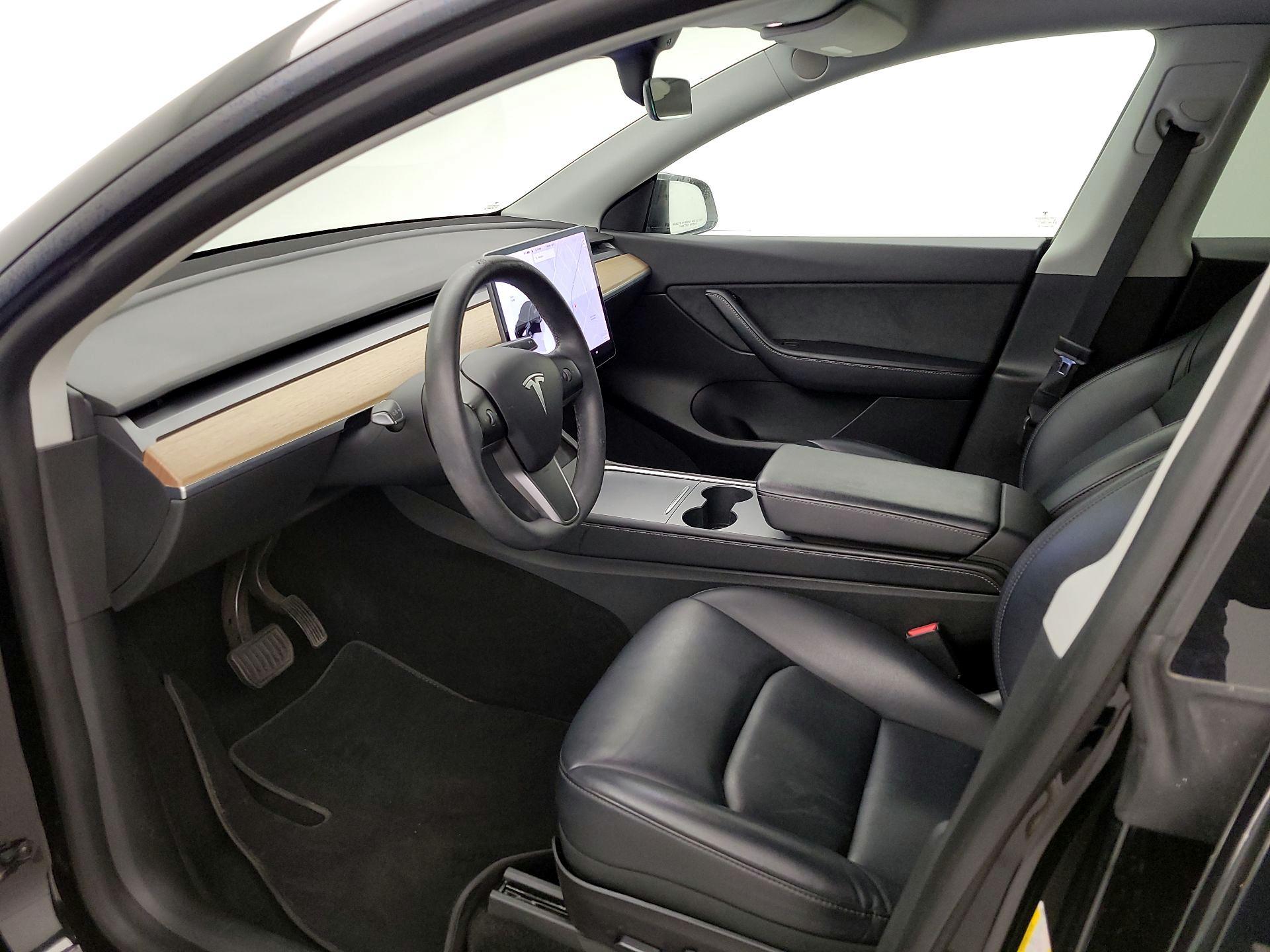 Thumbnail: 2022 Tesla Model Y - 9