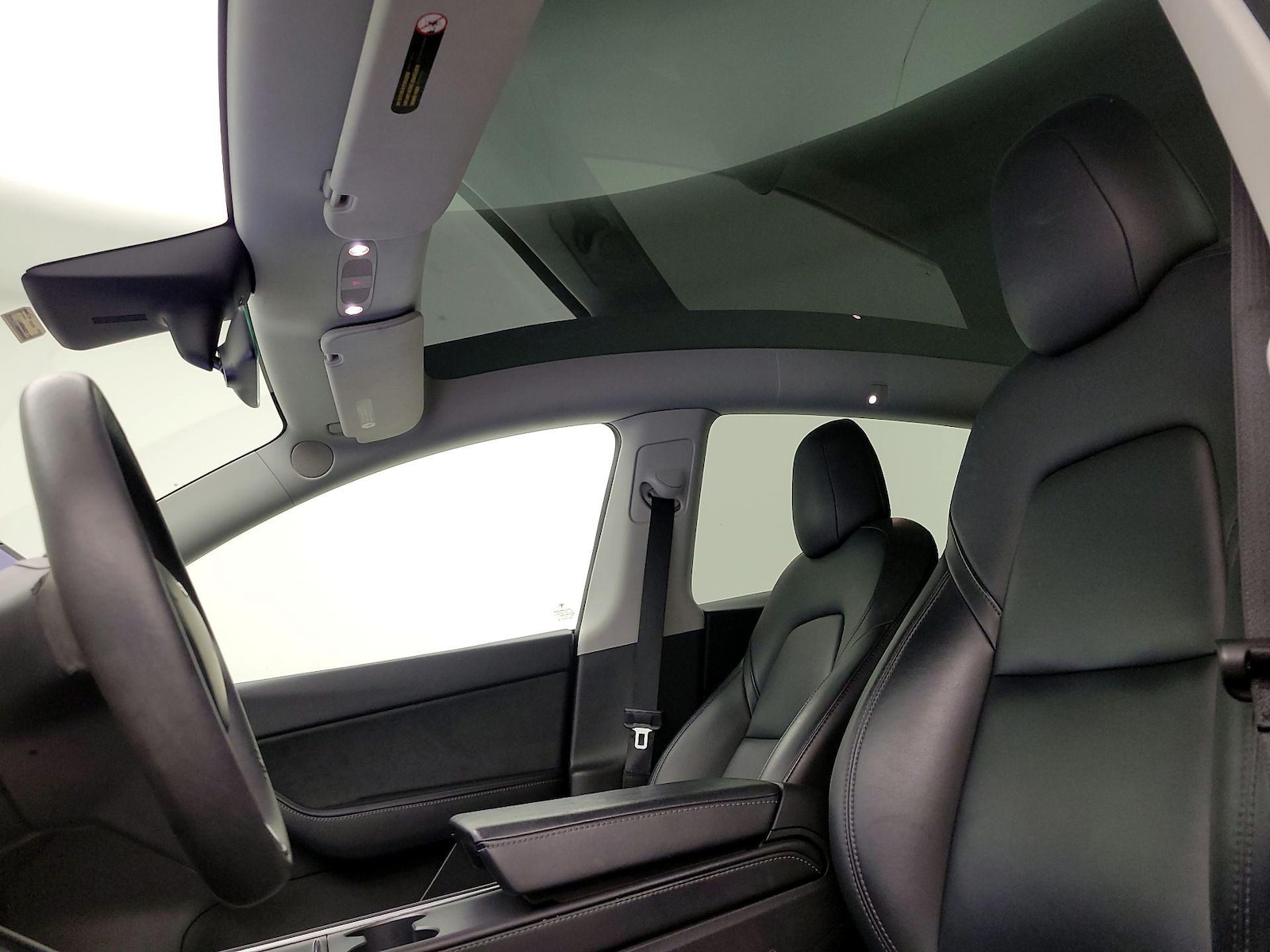 2022 Tesla Model Y Long Range - Photo 17