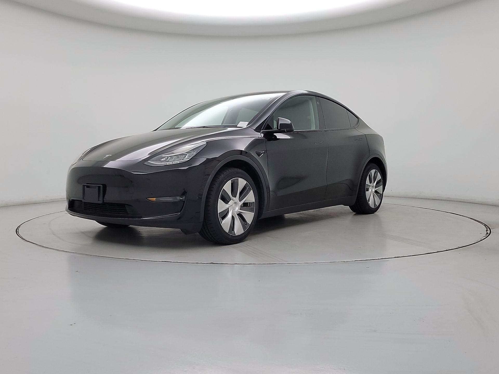 Thumbnail: 2022 Tesla Model Y - 3