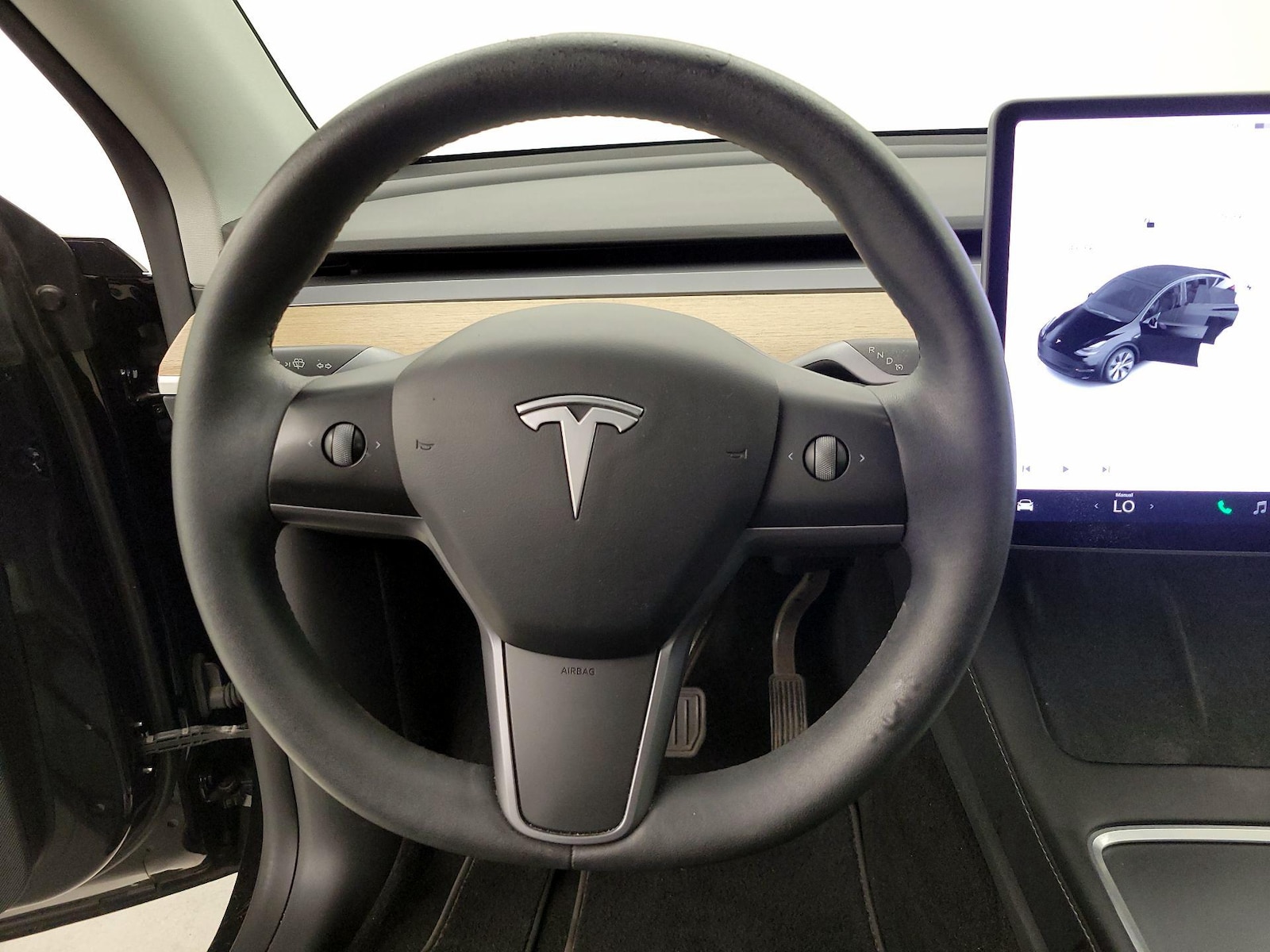2022 Tesla Model Y Long Range - Photo 9