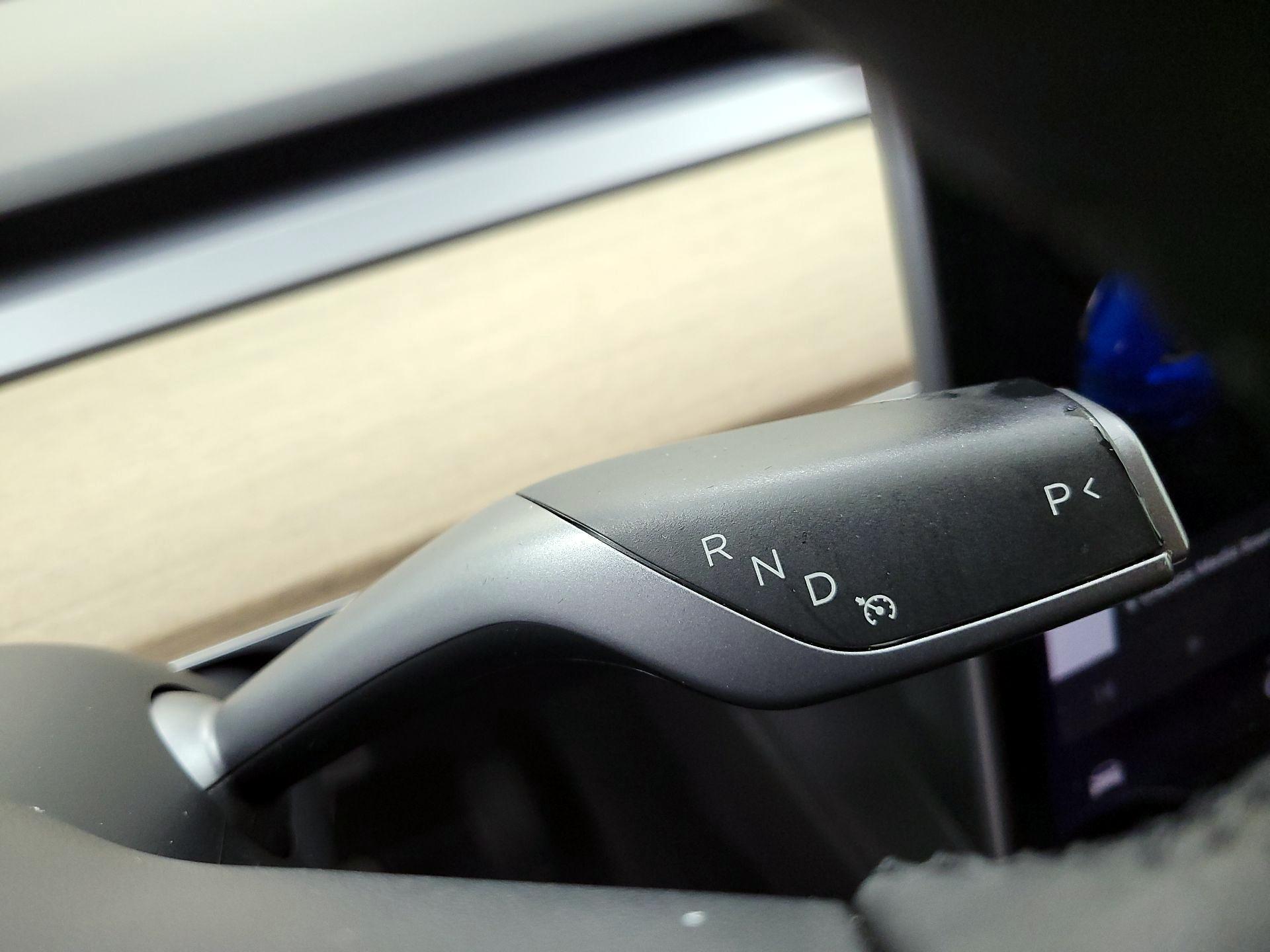 Thumbnail: 2022 Tesla Model Y - 16