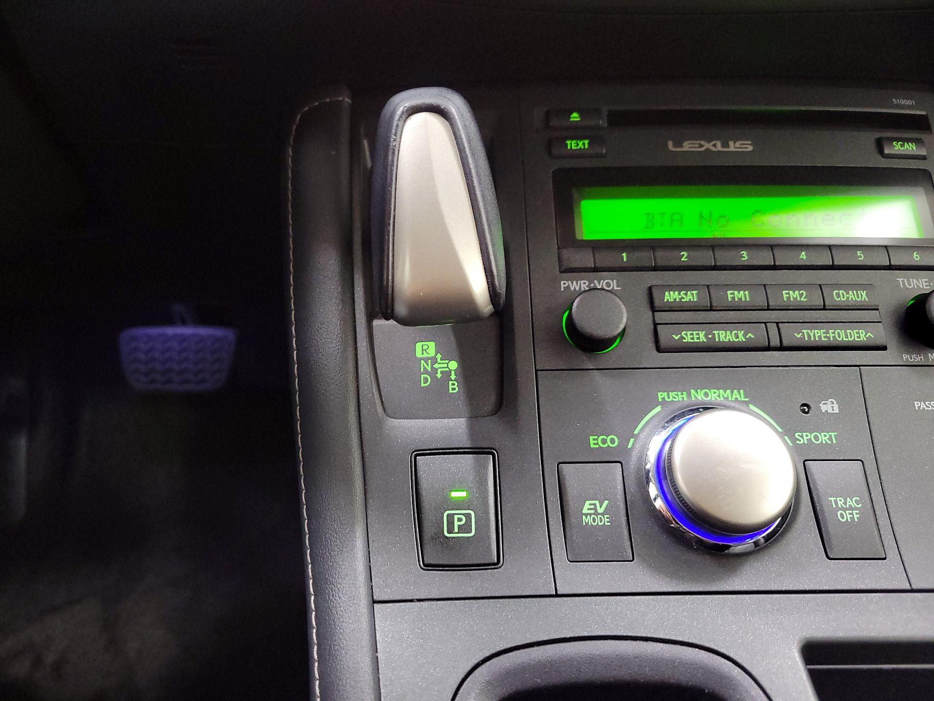 Thumbnail: 2017 Lexus CT - 16