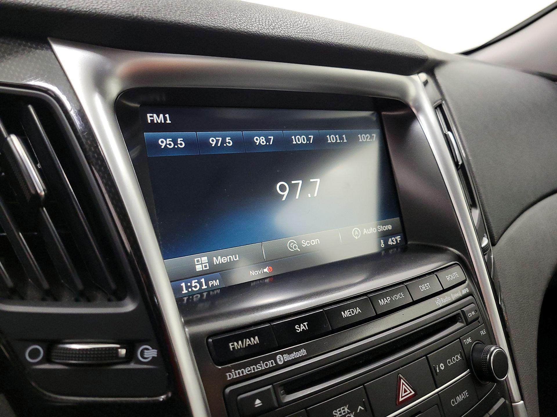 Thumbnail: 2014 Hyundai Sonata - 16