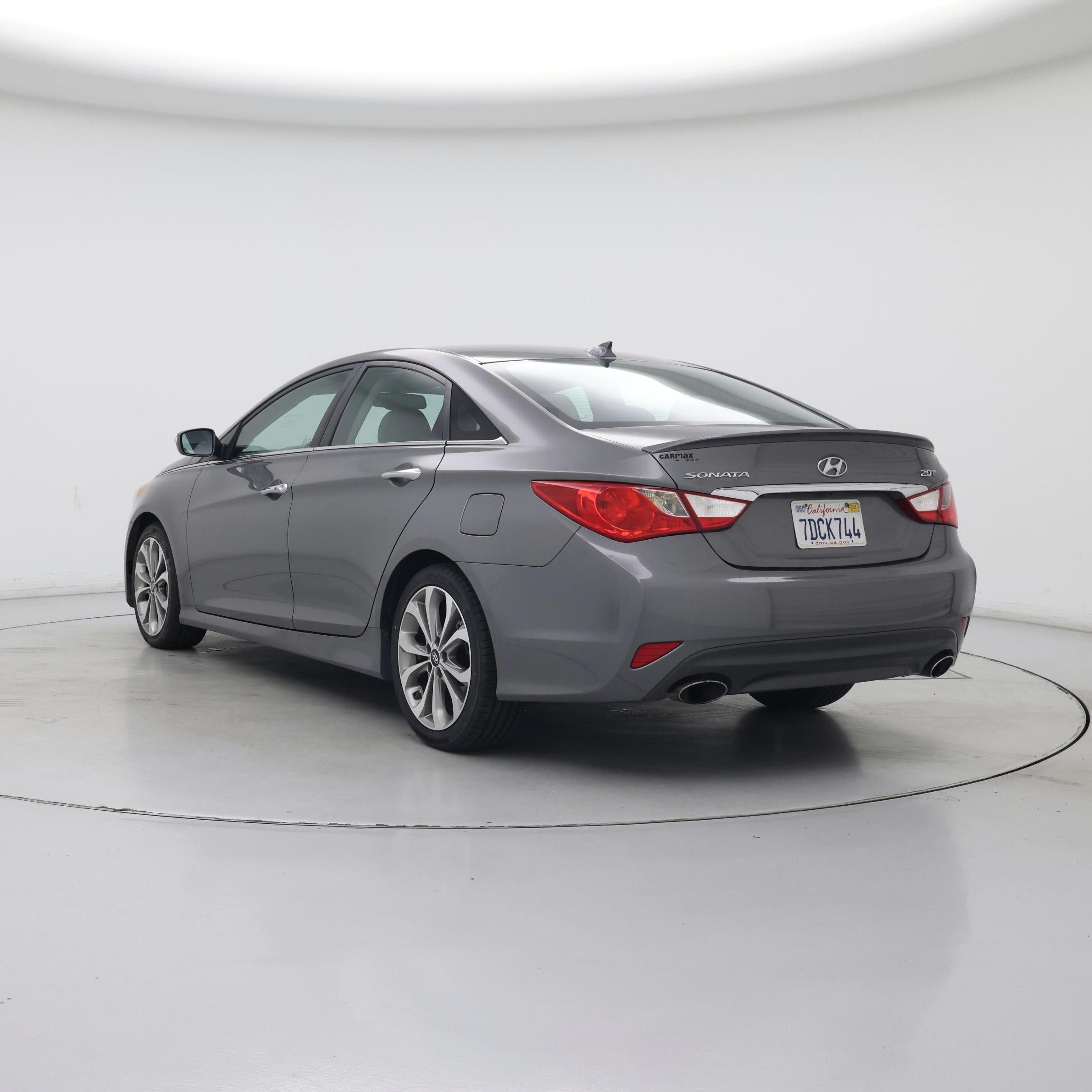 Thumbnail: 2014 Hyundai Sonata - 2