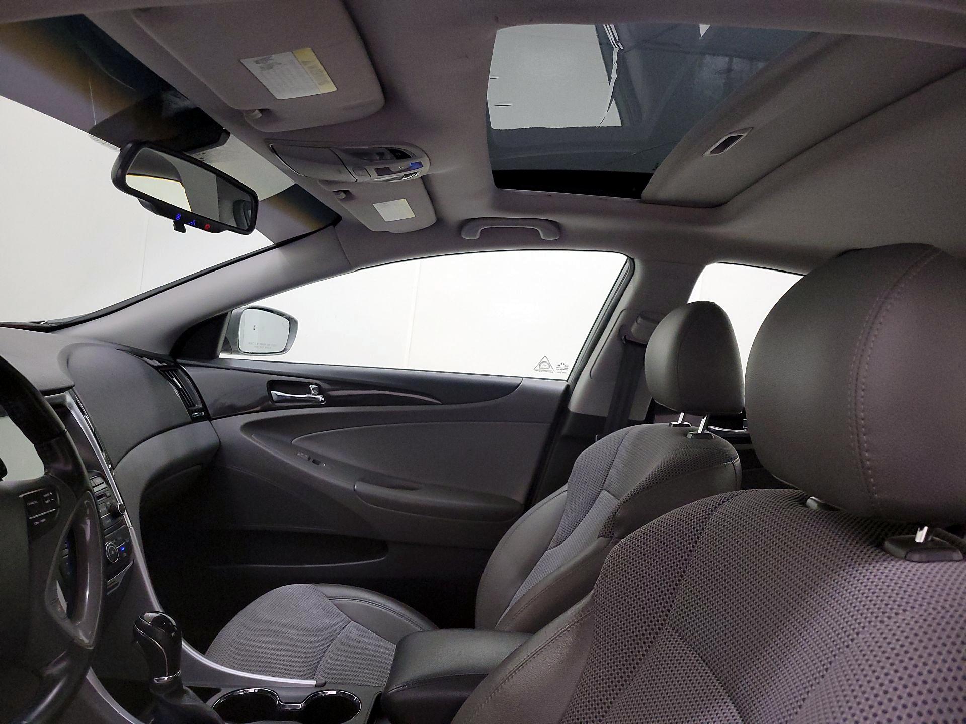 Thumbnail: 2014 Hyundai Sonata - 20