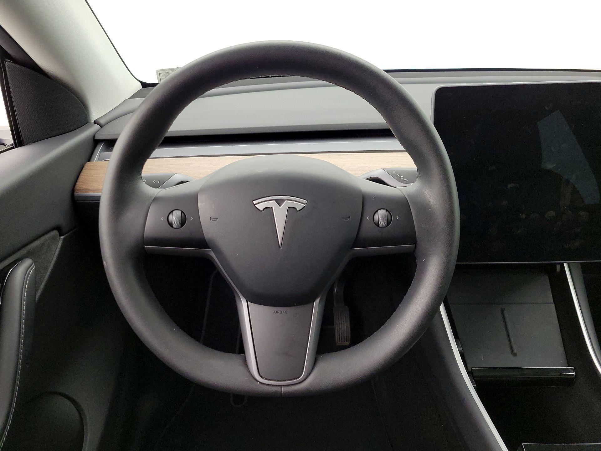 Thumbnail: 2021 Tesla Model Y - 10