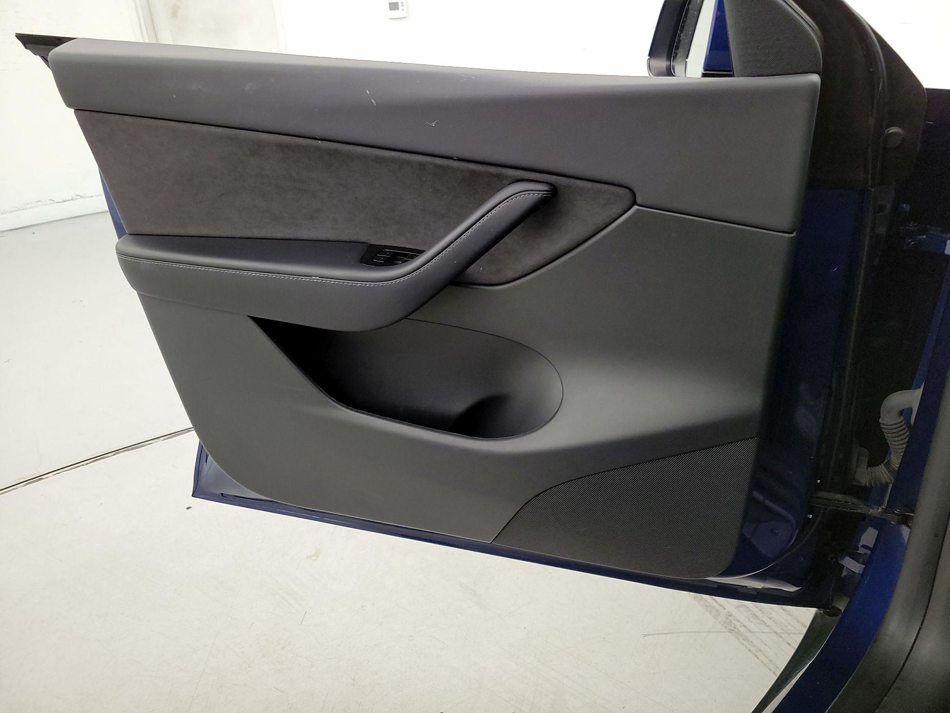 Thumbnail: 2021 Tesla Model Y - 12