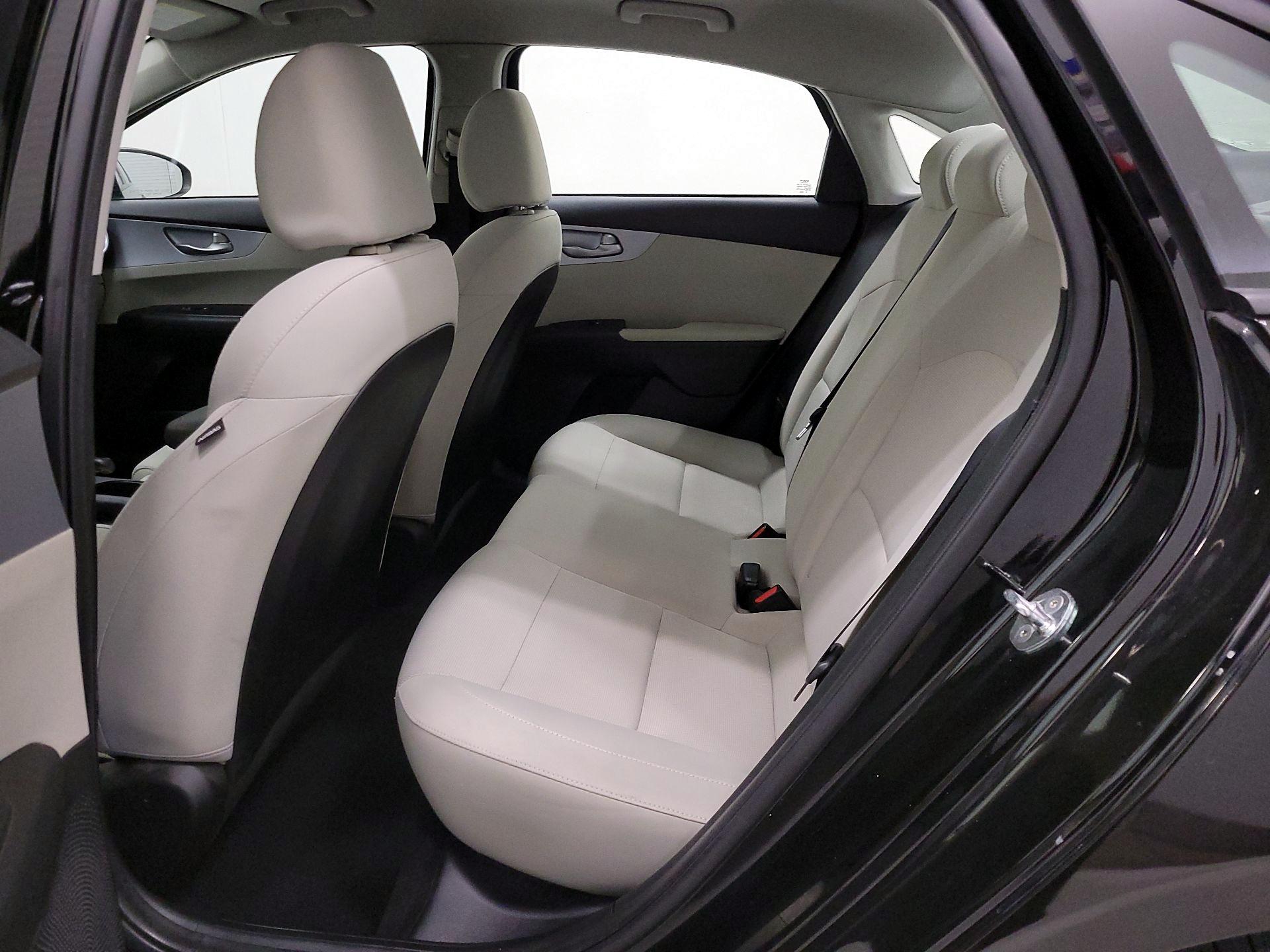 Thumbnail: 2023 Kia Forte - 19