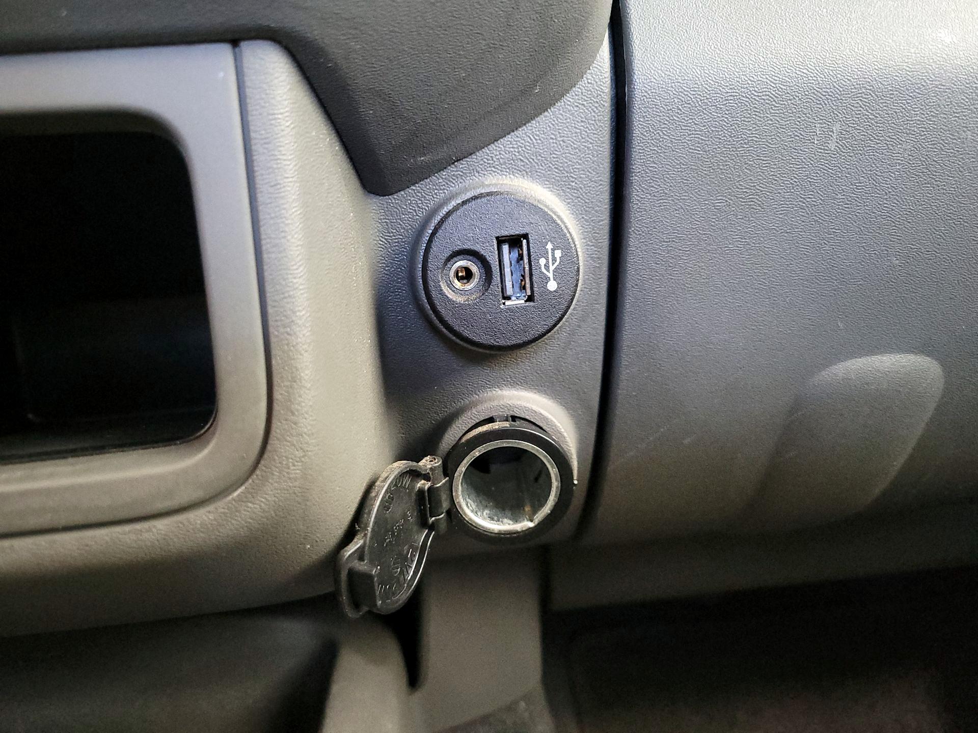 Thumbnail: 2019 Nissan Frontier - 18