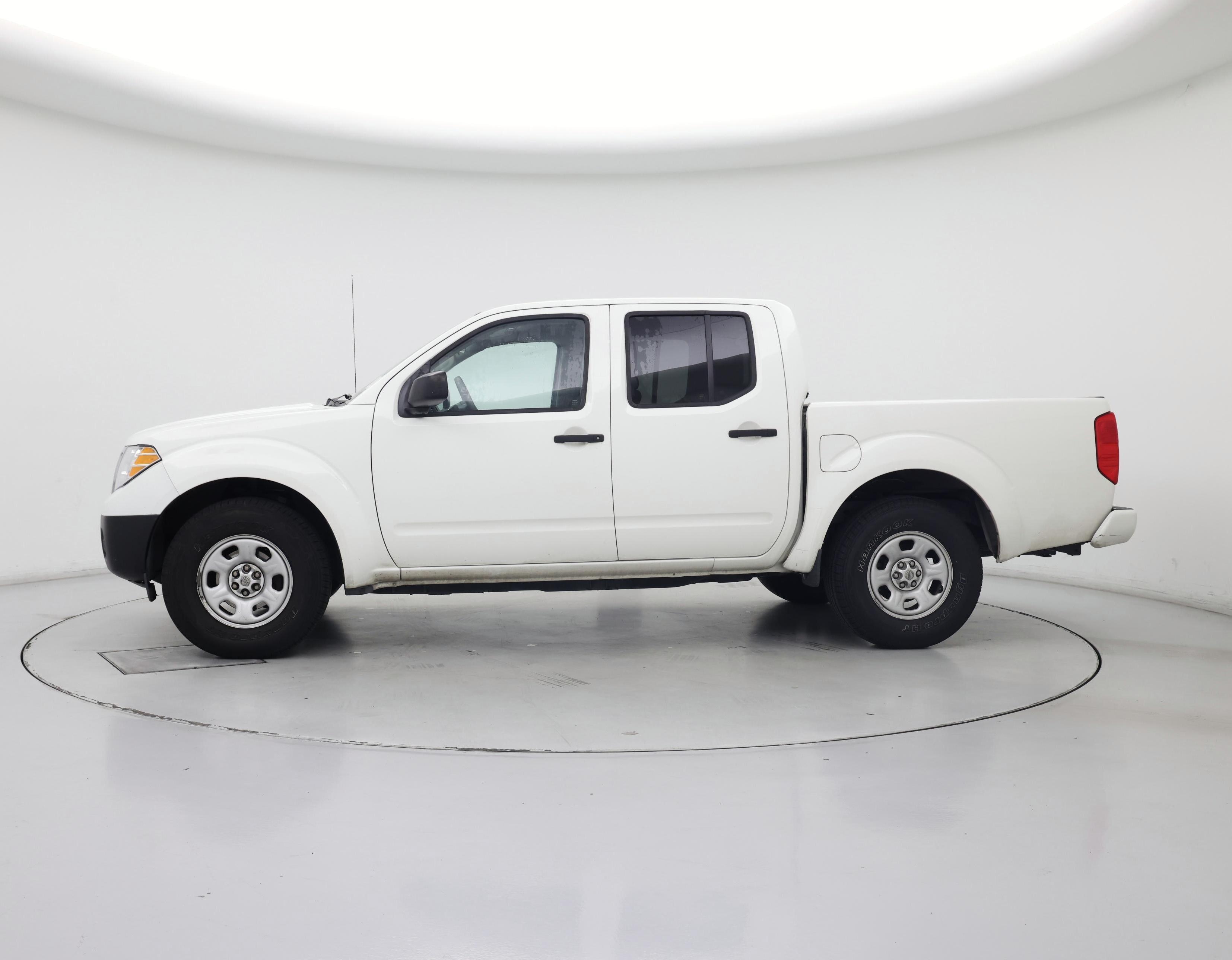 Thumbnail: 2019 Nissan Frontier - 3