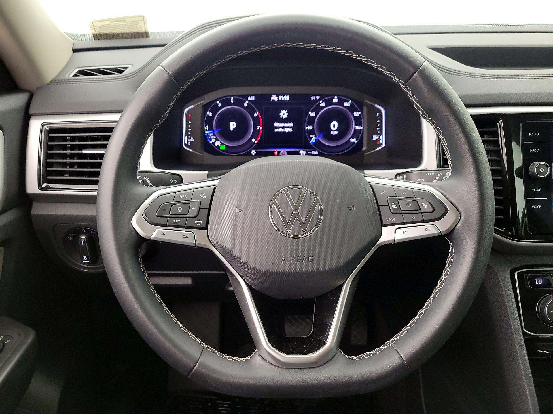 Thumbnail: 2023 Volkswagen Atlas - 10