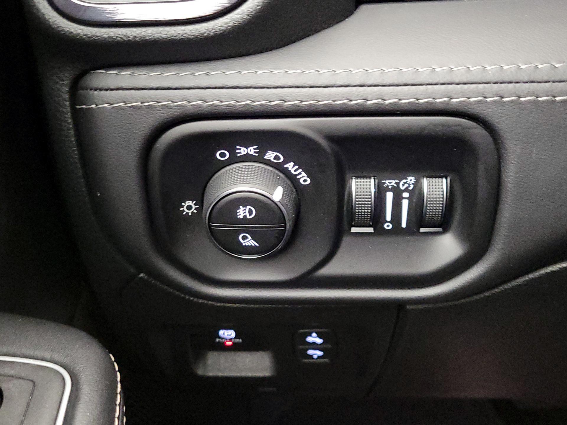 Thumbnail: 2023 RAM 1500 - 13