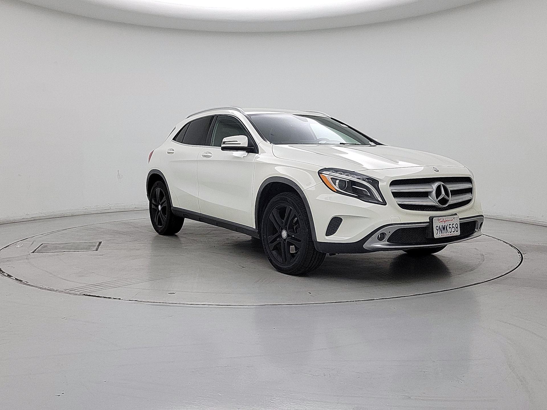 Thumbnail: 2016 Mercedes-Benz GLA - 1