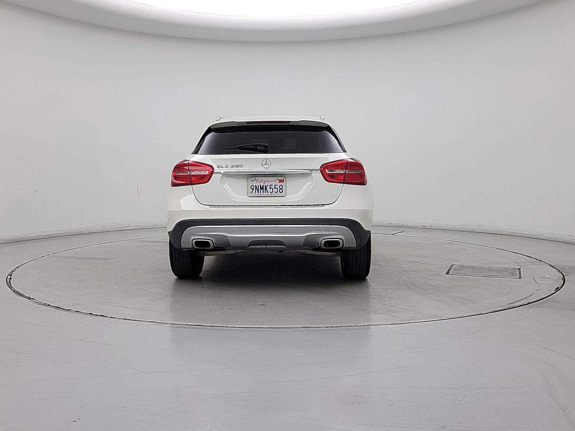 Thumbnail: 2016 Mercedes-Benz GLA - 6