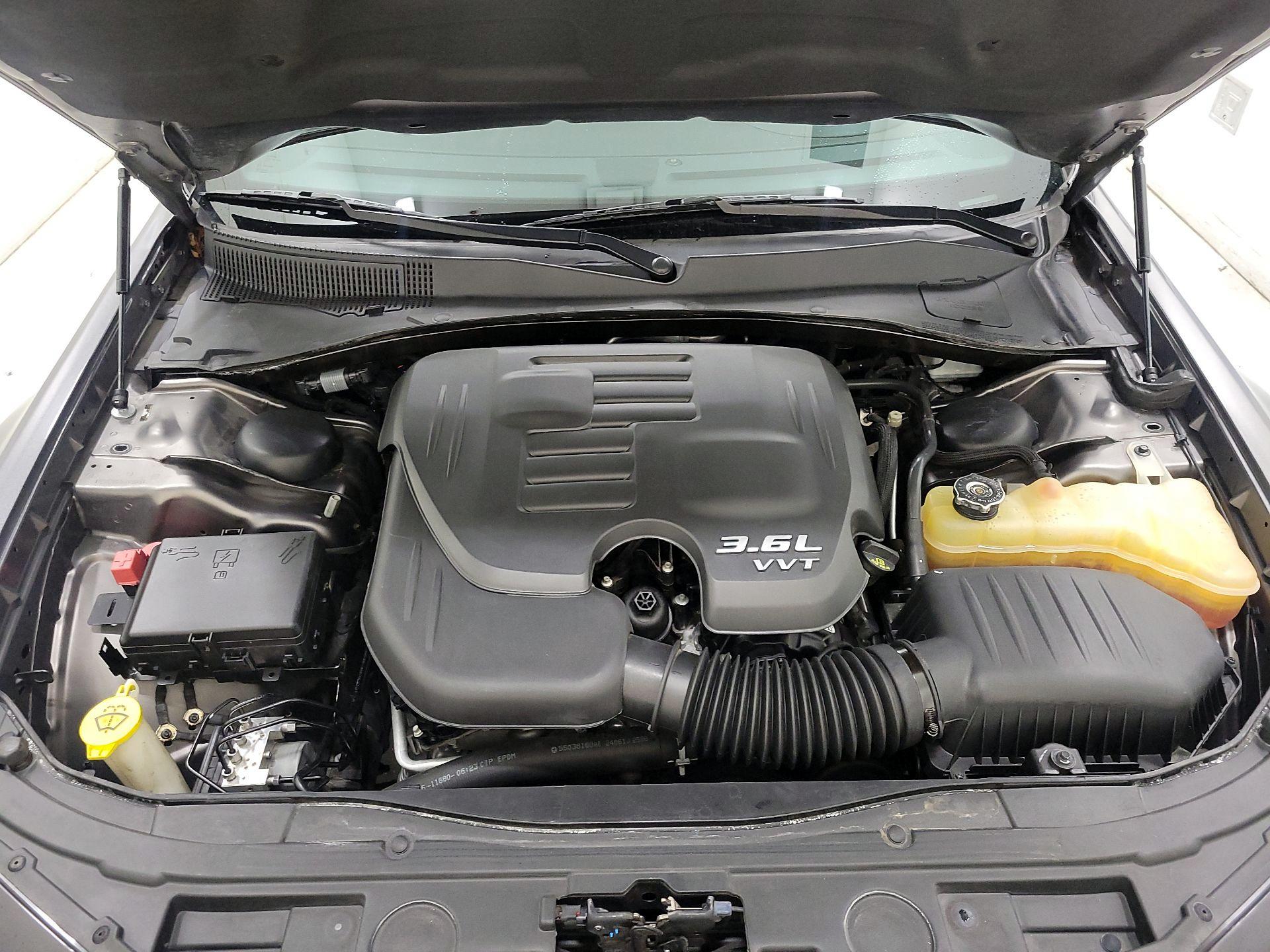 Thumbnail: 2016 Chrysler 300 - 20